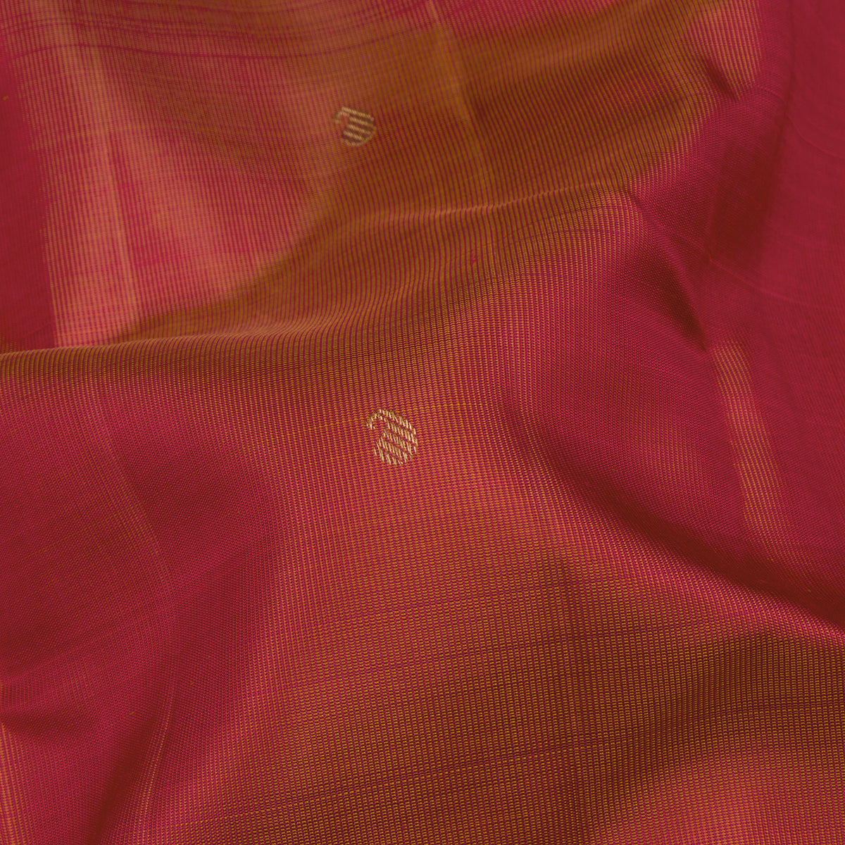 Kanakavalli Kanjivaram Silk Sari 26-599-HS001-04411 - Fabric View