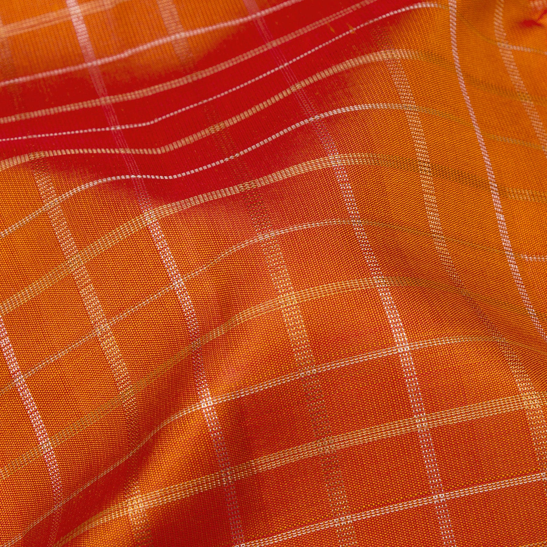 Kanakavalli Kanjivaram Silk Sari 26-611-HS001-01589 - Fabric View