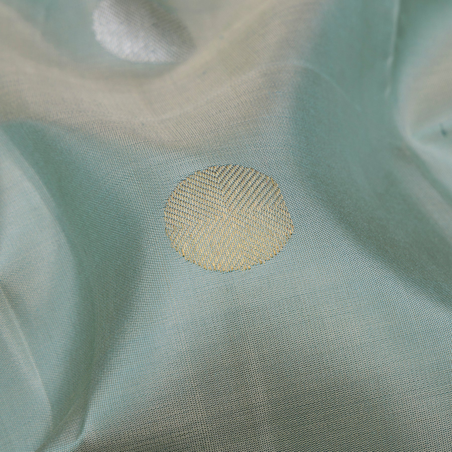 Kanakavalli Kanjivaram Silk Sari 26-611-HS001-02786 - Fabric View
