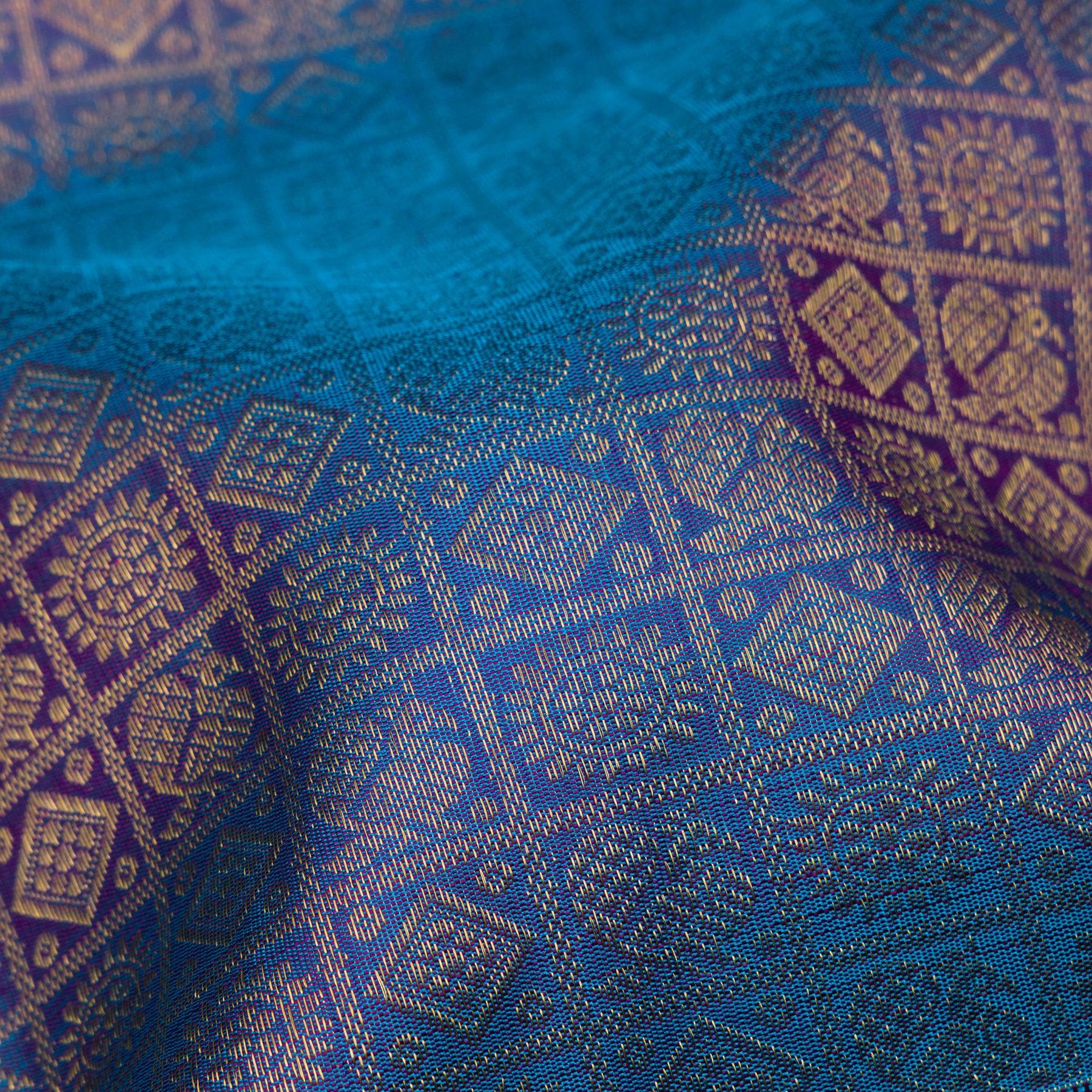 Kanakavalli Kanjivaram Silk Sari 26-615-HS001-01549 - Fabric View