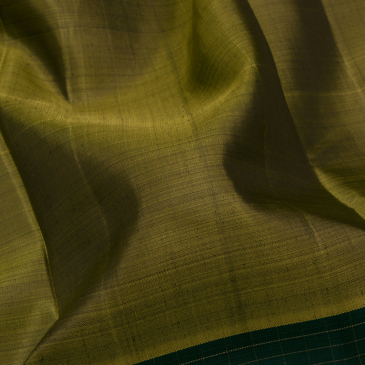 Kanakavalli Kanjivaram Silk Sari 26-615-HS001-02637 - Fabric View