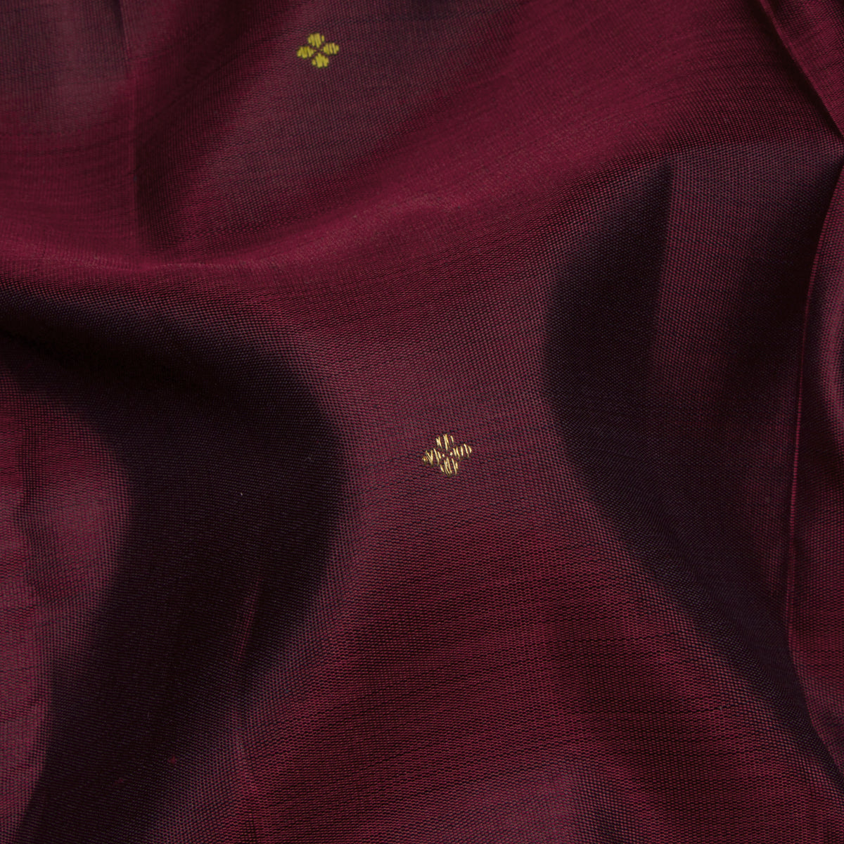 Kanakavalli Kanjivaram Silk Sari 26-615-HS001-02691 - Fabric View