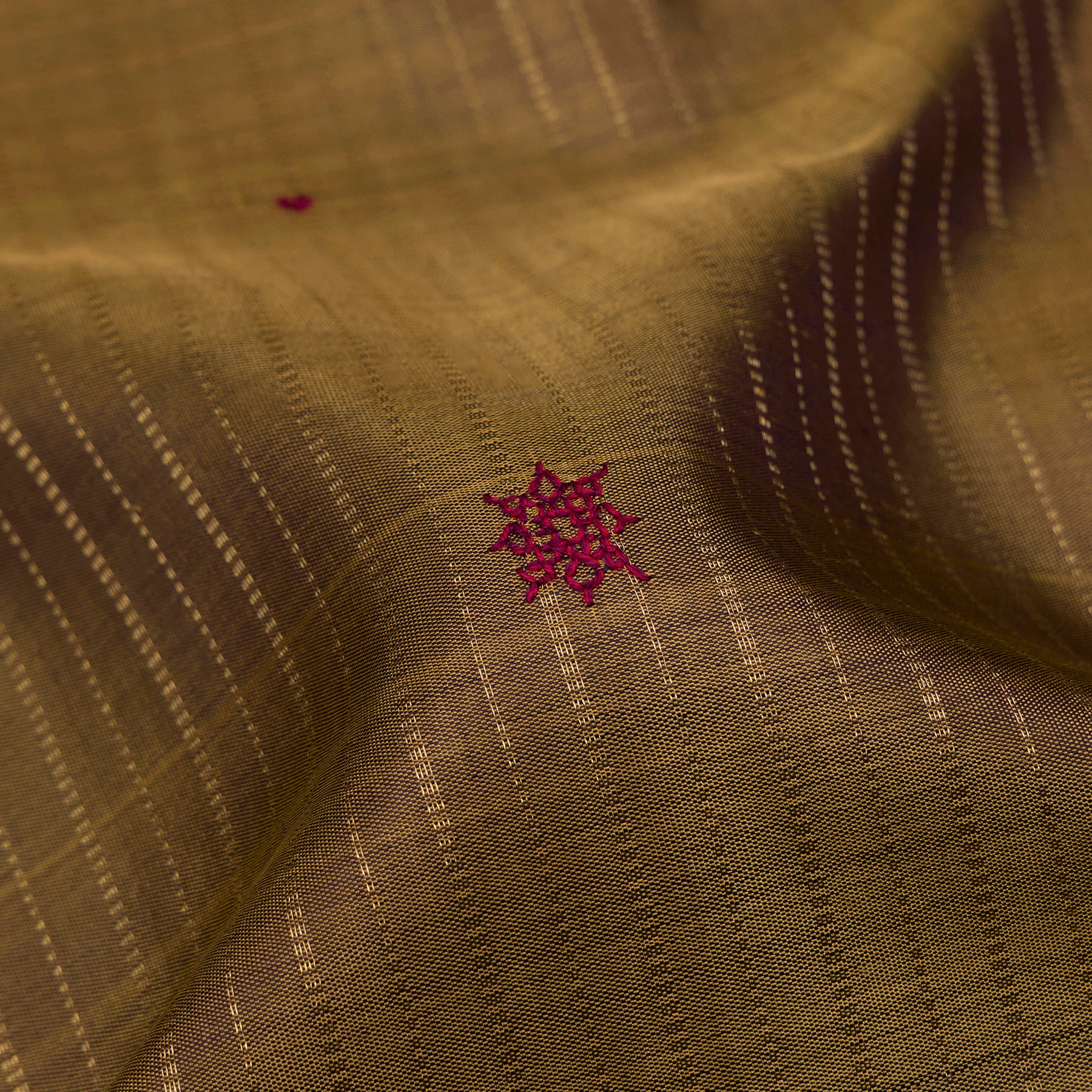 Kanakavalli X Kasuti Kanjivaram Silk Sari 26-615-HS001-02838 - Fabric View