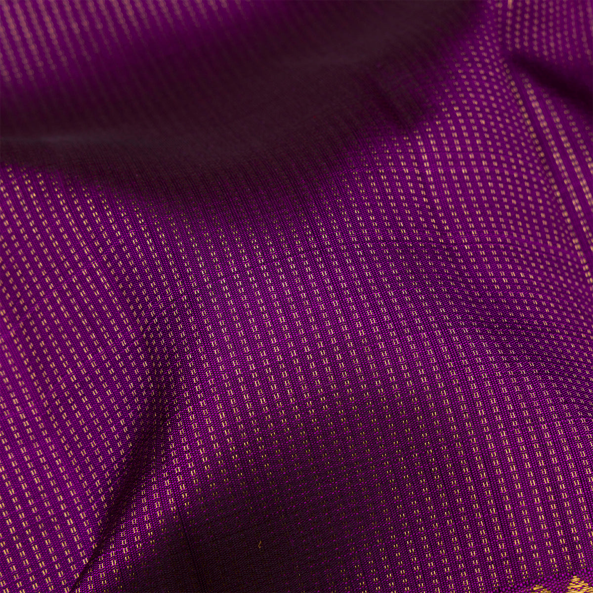 Kanakavalli Kanjivaram Silk Sari 26-615-HS001-03203 - Fabric View