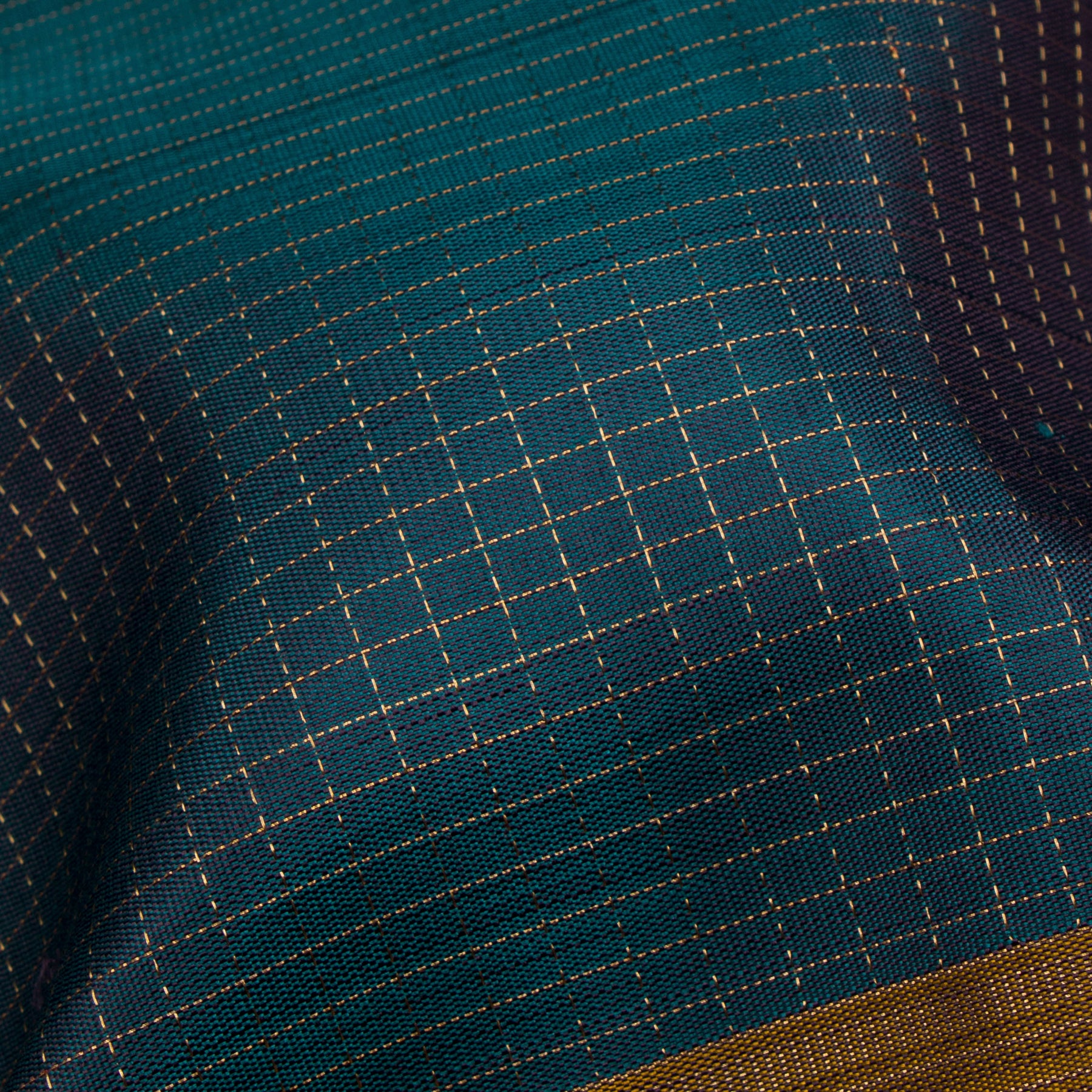 Kanakavalli Kanjivaram Silk Sari 26-615-HS001-03206 - Fabric View
