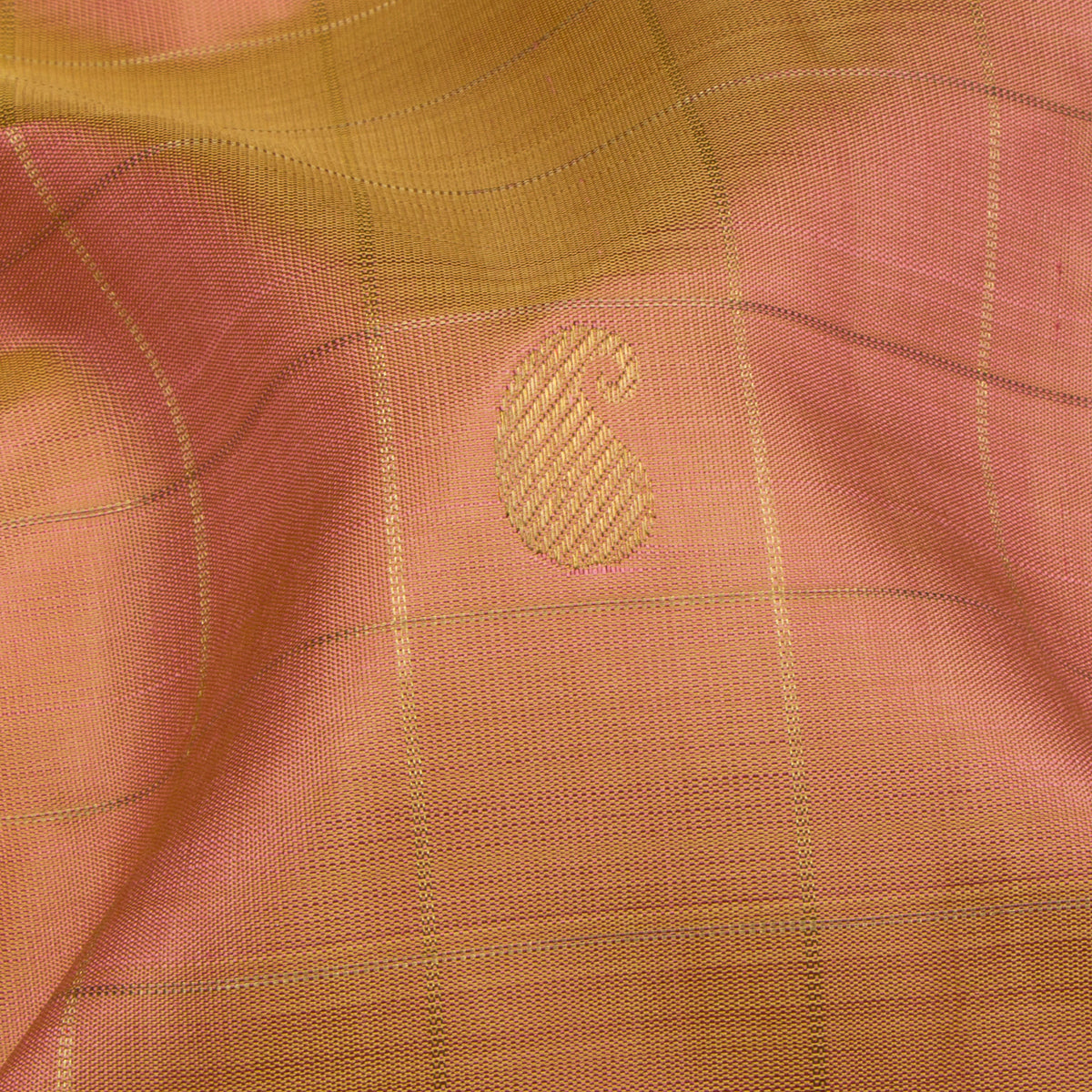 Kanakavalli Kanjivaram Silk Sari 26-615-HS001-04492 - Fabric View