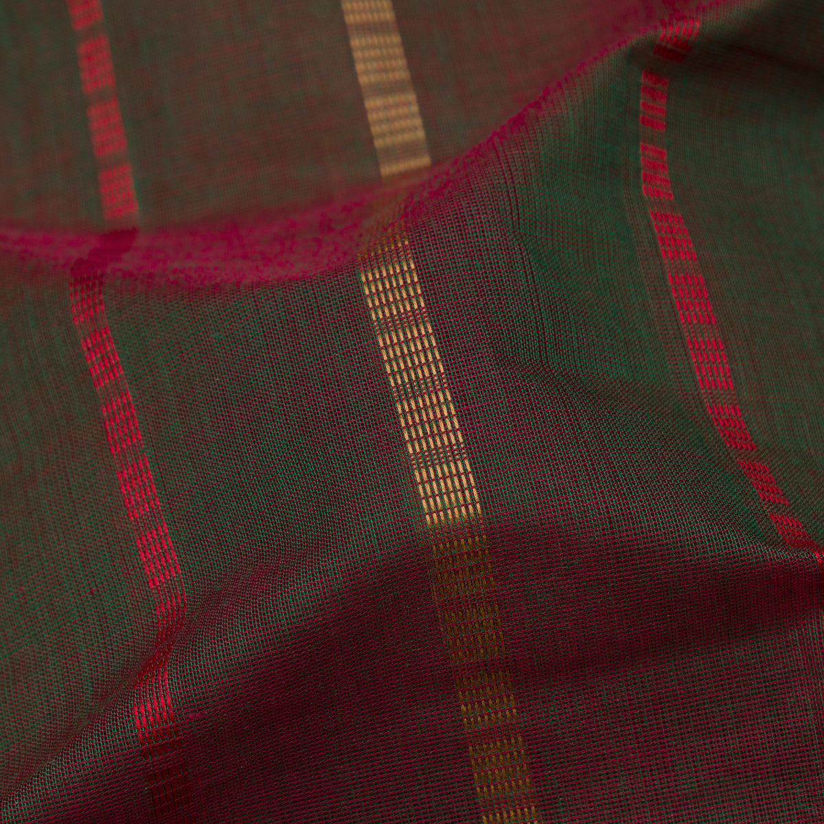 Kanakavalli Kanchi Cotton Sari 26-621-HS003-01292 - Fabric View