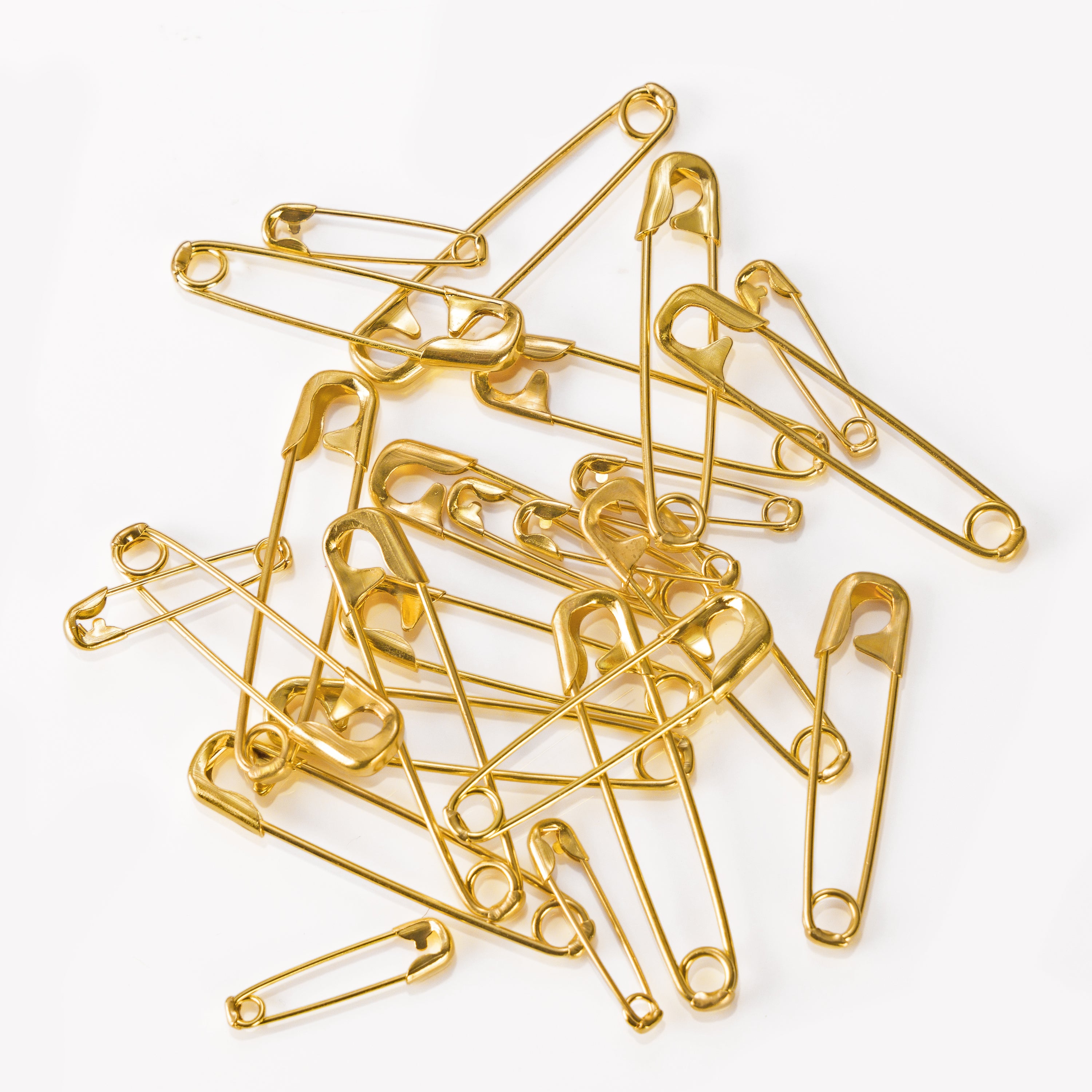 Kanakavalli Pleat and Pallu Safety Pins 25-KVL-AC002-00002