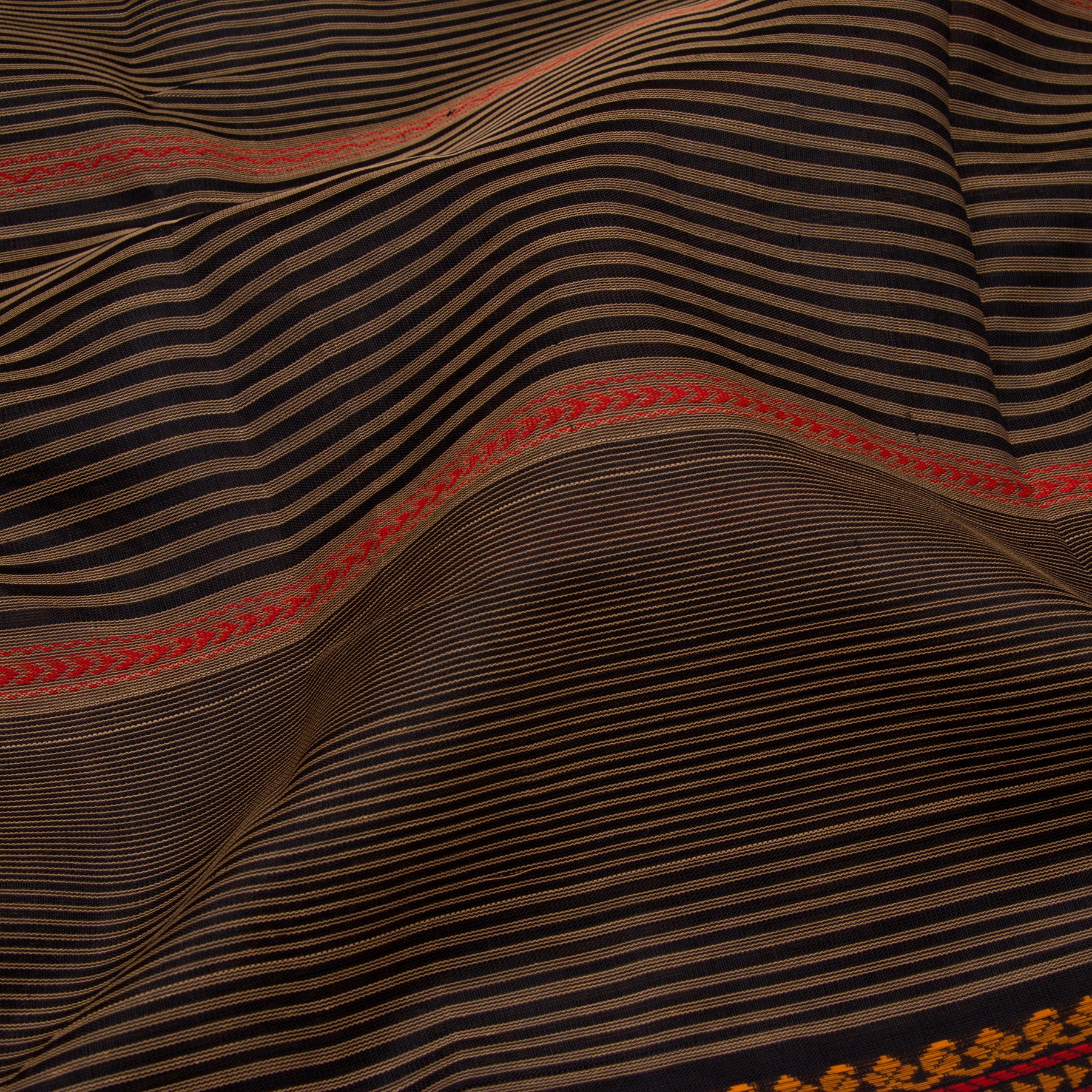Kanakavalli Silk/Cotton Sari 22-598-HS005-04688 - Fabric View