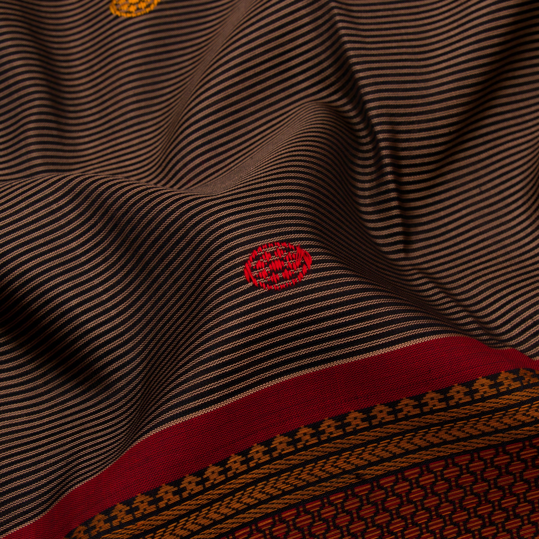 Kanakavalli Silk/Cotton Sari 22-598-HS005-13177 - Fabric View