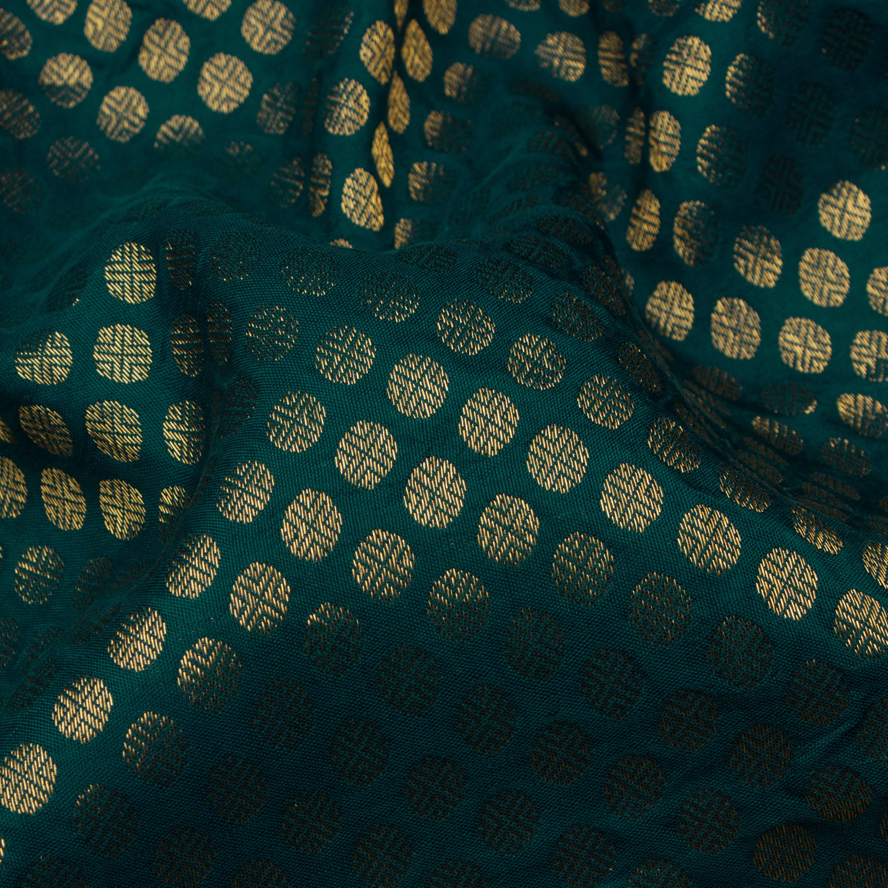 Kanakavalli Kanjivaram Silk Sari 19-100-HS001-00658
