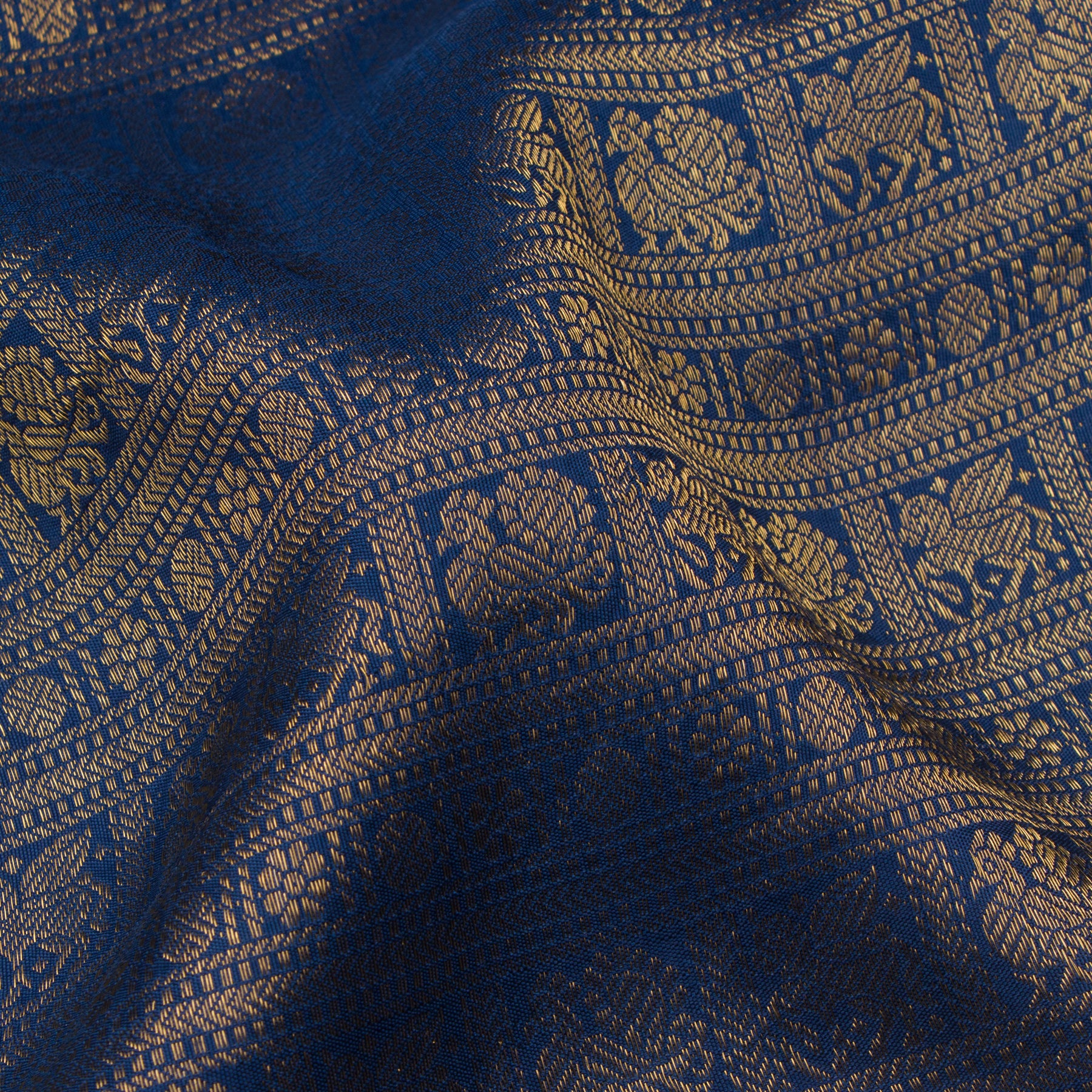 Kanakavalli Kanjivaram Silk Sari 20-586-HS001-01255 - Fabric View