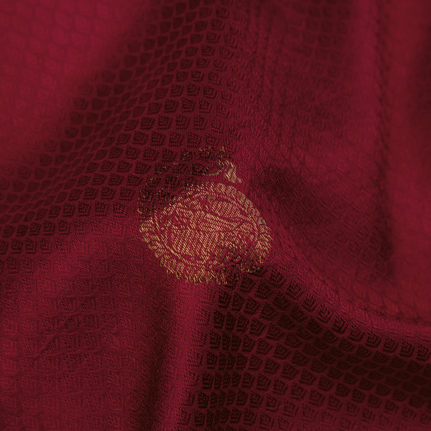 Kanakavalli Kanjivaram Silk Sari 21-030-HS001-05310 - Fabric View