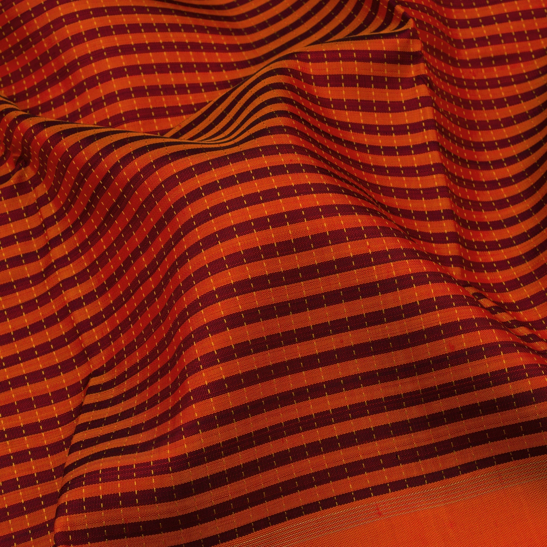 Kanakavalli Kanjivaram Silk Sari 21-031-HS001-05281 - Fabric View