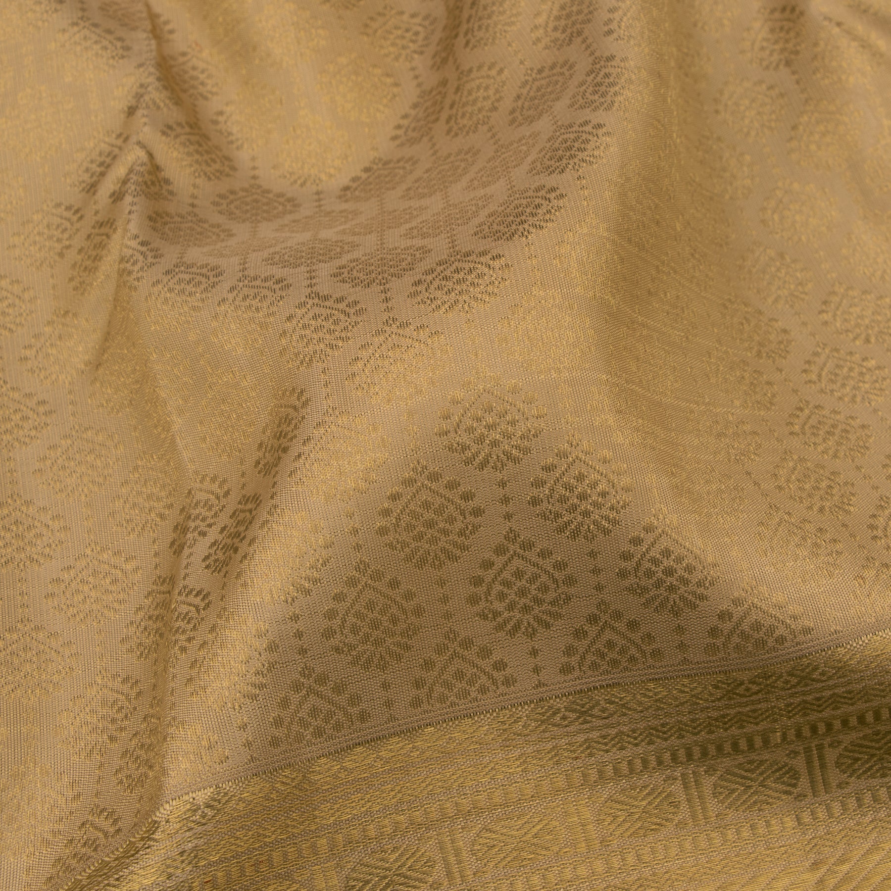 Kanakavalli Kanjivaram Silk Sari 21-110-HS001-03729 - Fabric View