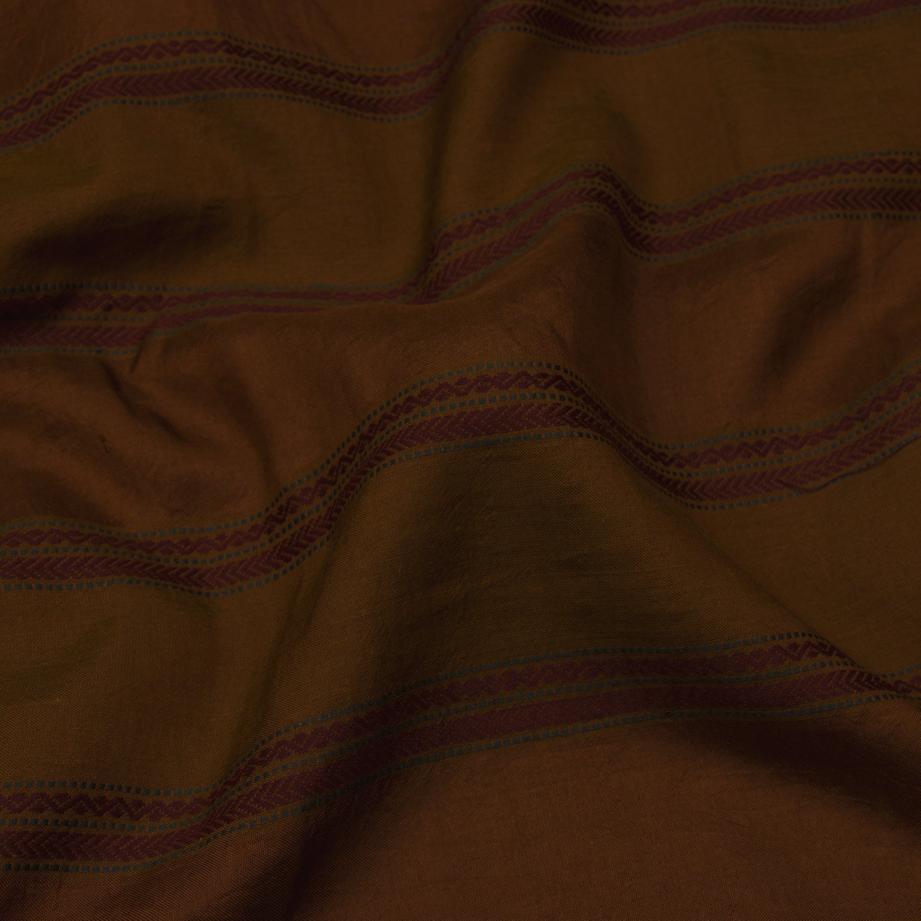 Kanakavalli Silk/Cotton Sari 21-598-HS005-08943 - Fabric View