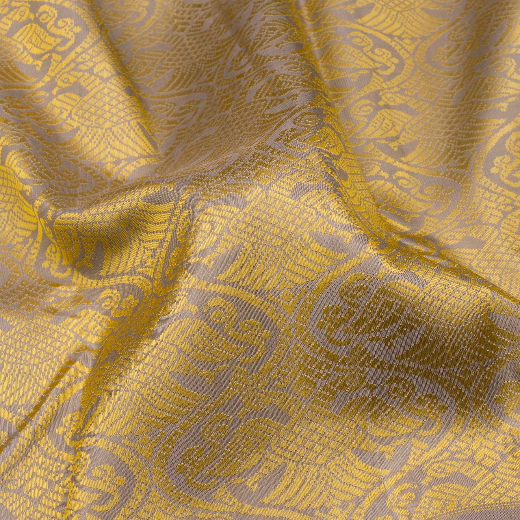 Kanakavalli Kanjivaram Silk Sari 22-040-HS001-00481 - Fabric View