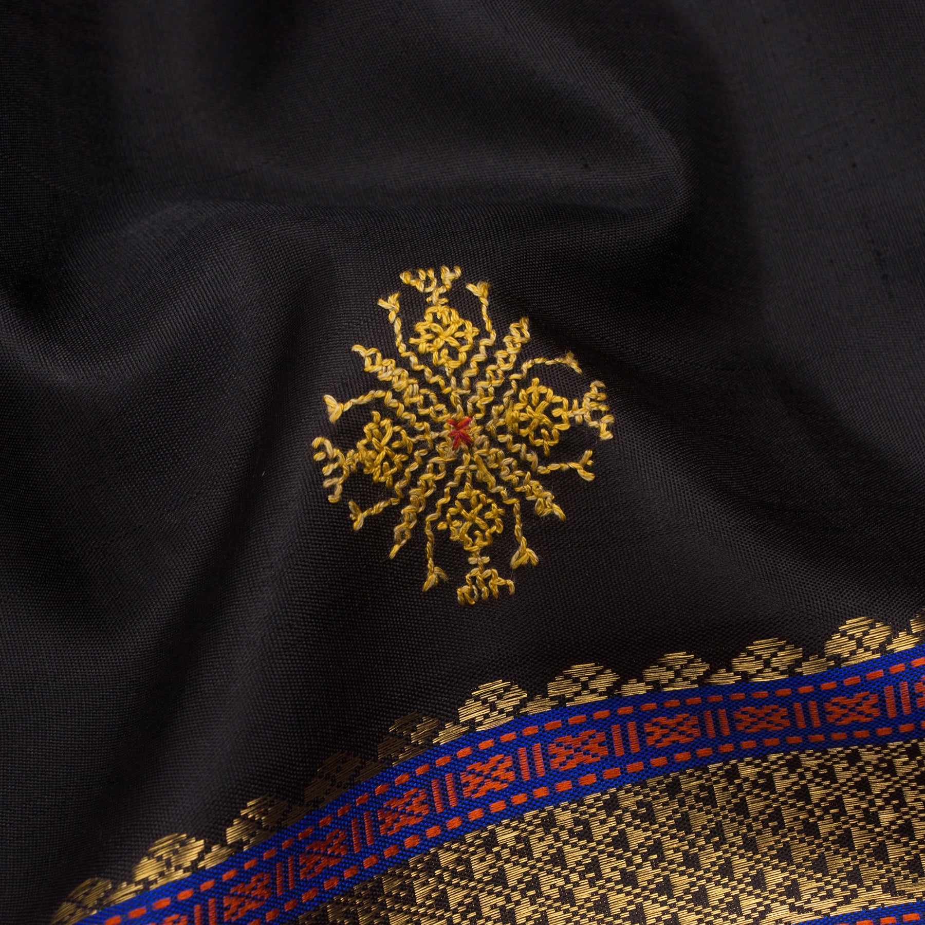 Kanakavalli Kanjivaram Silk Sari 22-040-HS001-08457 - Fabric View
