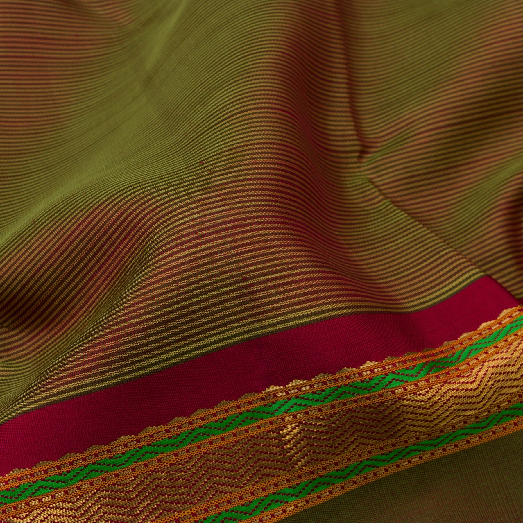 Kanakavalli Kanjivaram Silk Sari 22-040-HS001-09028 - Fabric View
