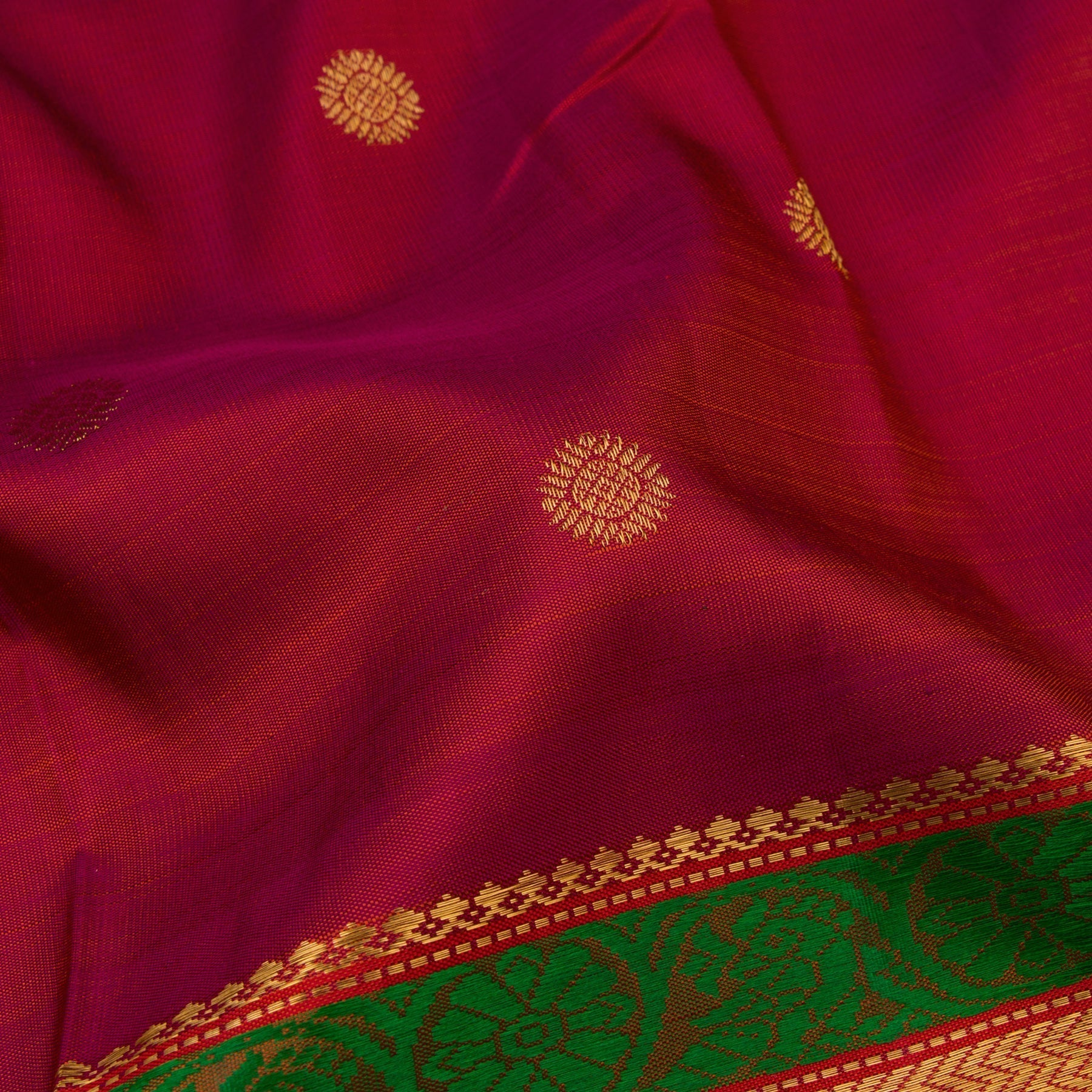 Kanakavalli Kanjivaram Silk Sari 22-040-HS001-10410 - Fabric View