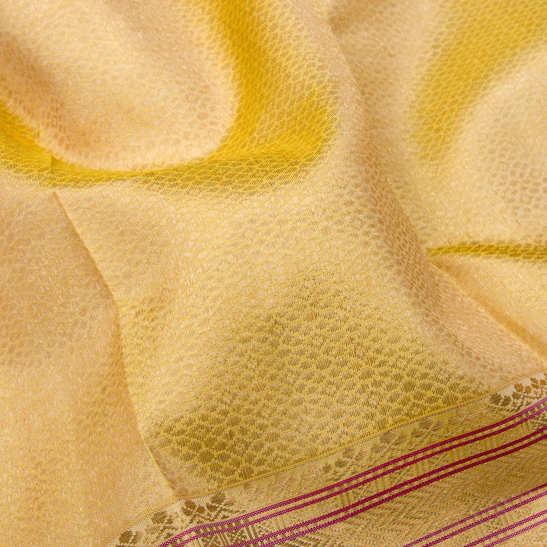 Kanakavalli Kanjivaram Silk Sari 22-040-HS001-12964 - Fabric View