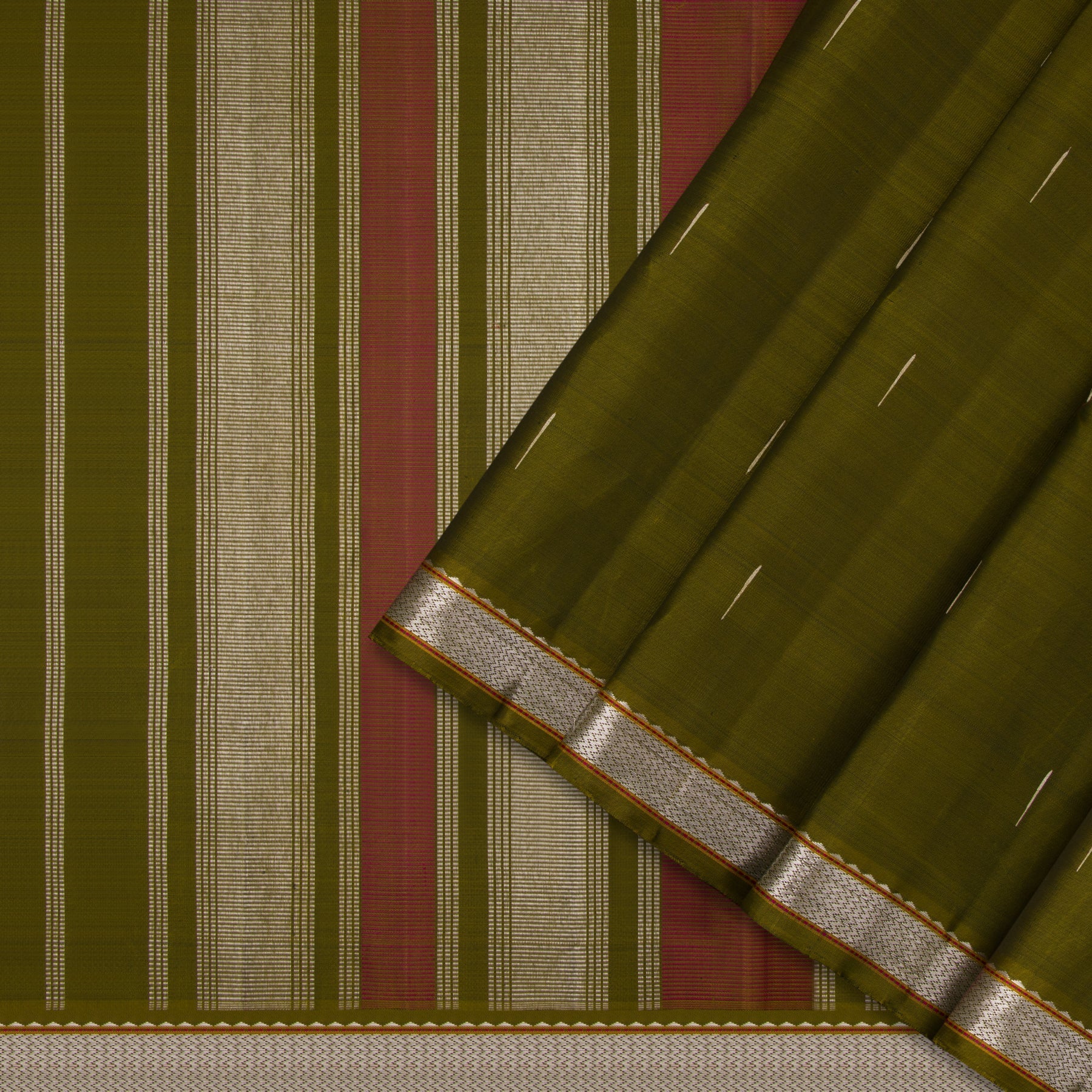 Kanakavalli Kanjivaram Silk Sari 22-040-HS001-12995 - Cover View