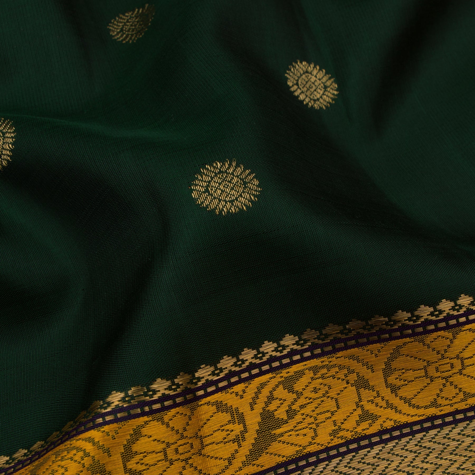 Kanakavalli Kanjivaram Silk Sari 22-040-HS001-15027 - Fabric View