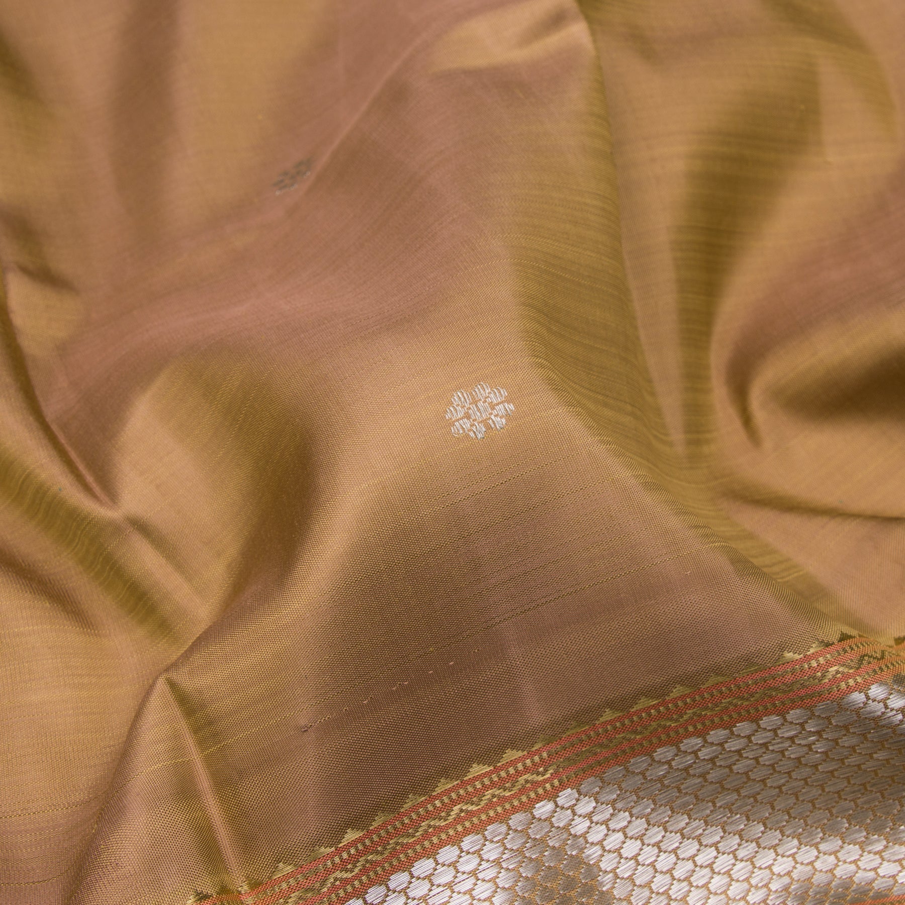 Kanakavalli Kanjivaram Silk Sari 22-041-HS001-00455 - Fabric View
