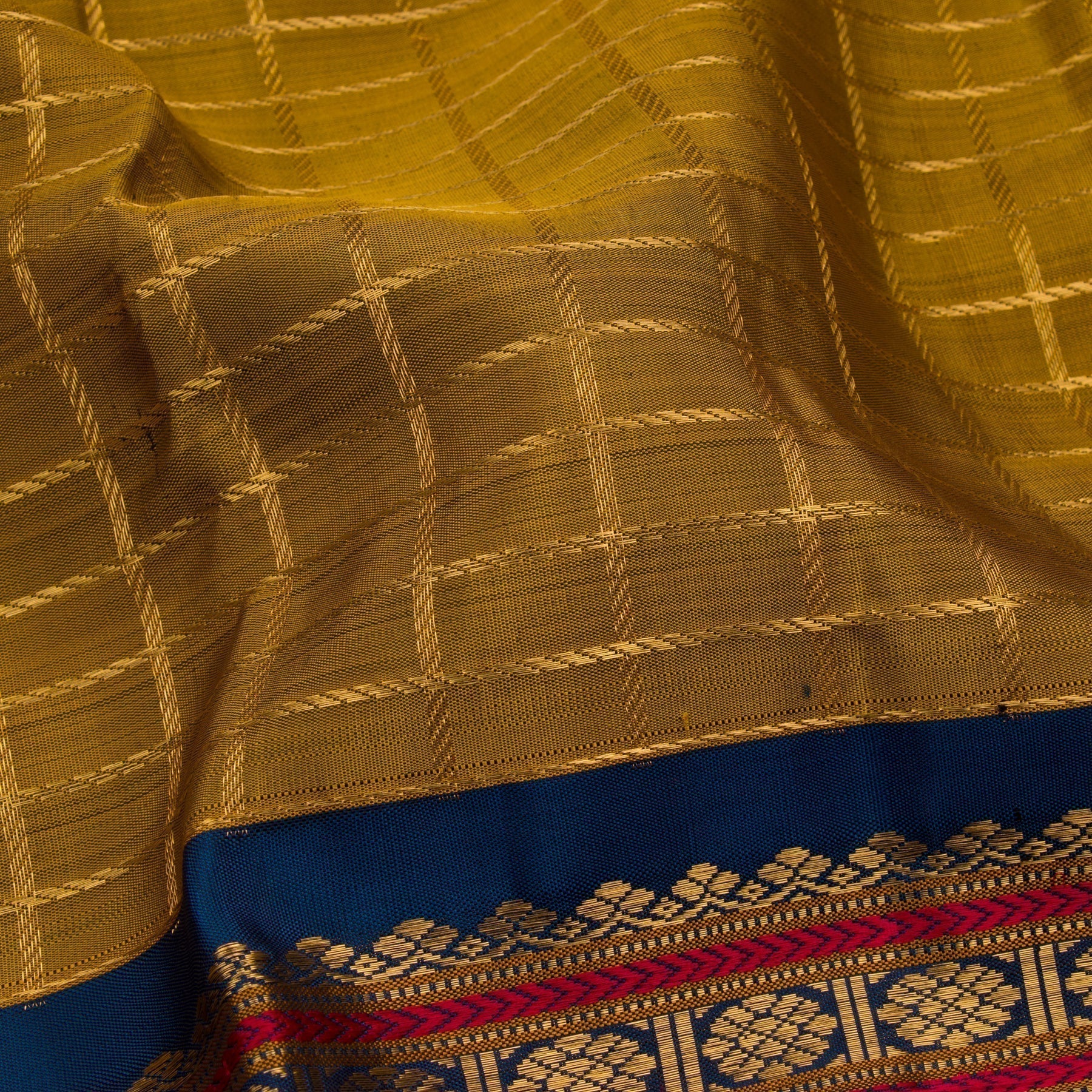 Kanakavalli Kanjivaram Silk Sari 22-041-HS001-05787 - Fabric View