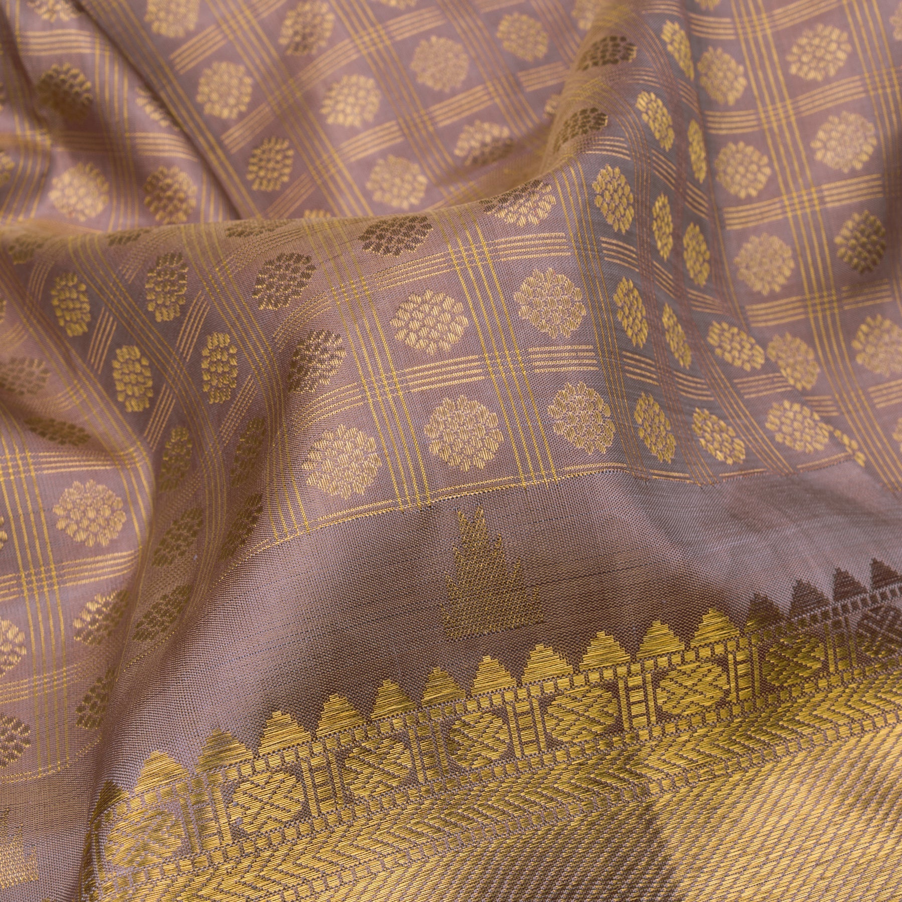 Kanakavalli Kanjivaram Silk Sari 22-100-HS001-00653 - Fabric View