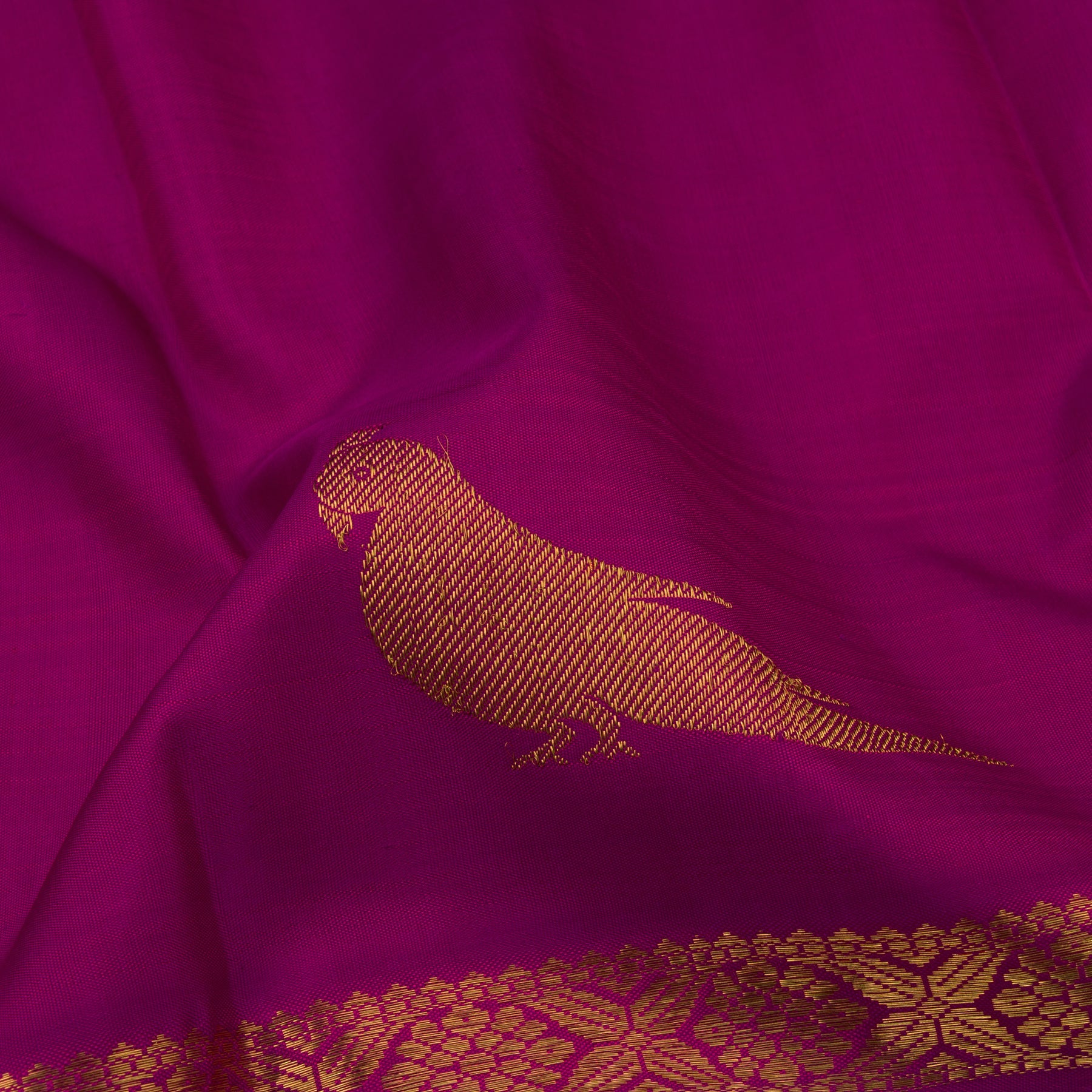 Kanakavalli Kanjivaram Silk Sari 22-100-HS001-04751 - Fabric View