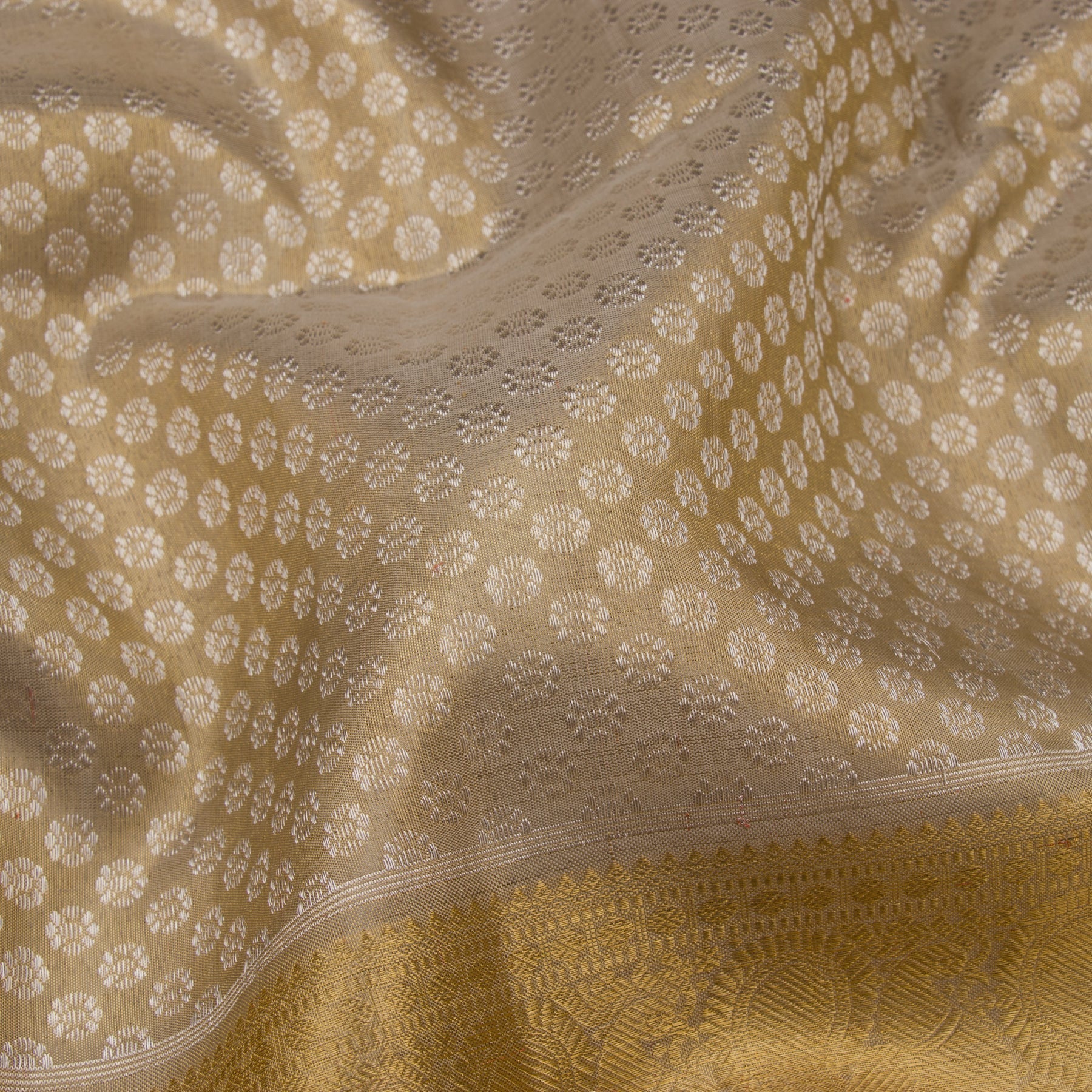 Kanakavalli Kanjivaram Silk Sari 22-110-HS001-00357 - Fabric View