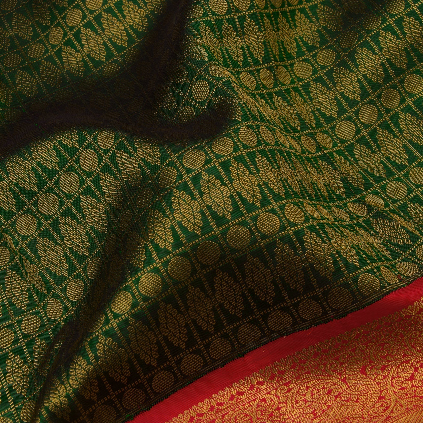 Kanakavalli Kanjivaram Silk Sari 22-110-HS001-04143 - Fabric View