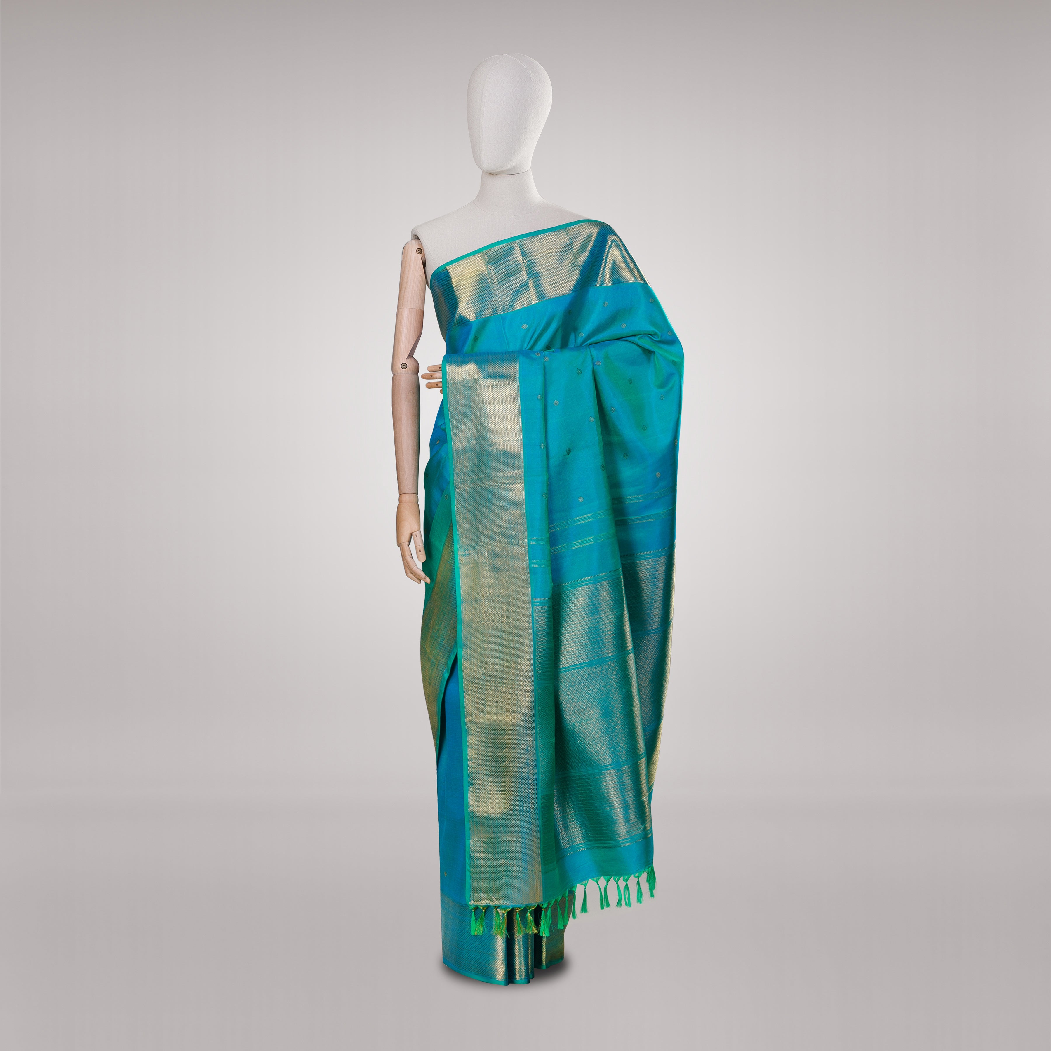 Kanakavalli Kanjivaram Silk Sari 22-110-HS001-04912 - Drape View