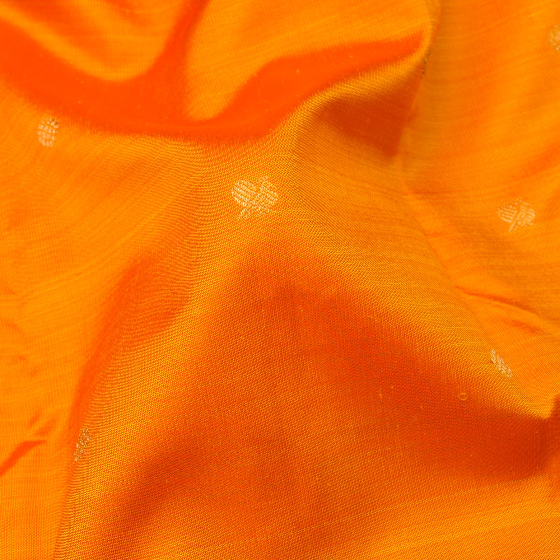 Kanakavalli Kanjivaram Silk Sari 22-110-HS001-08550 - Fabric View