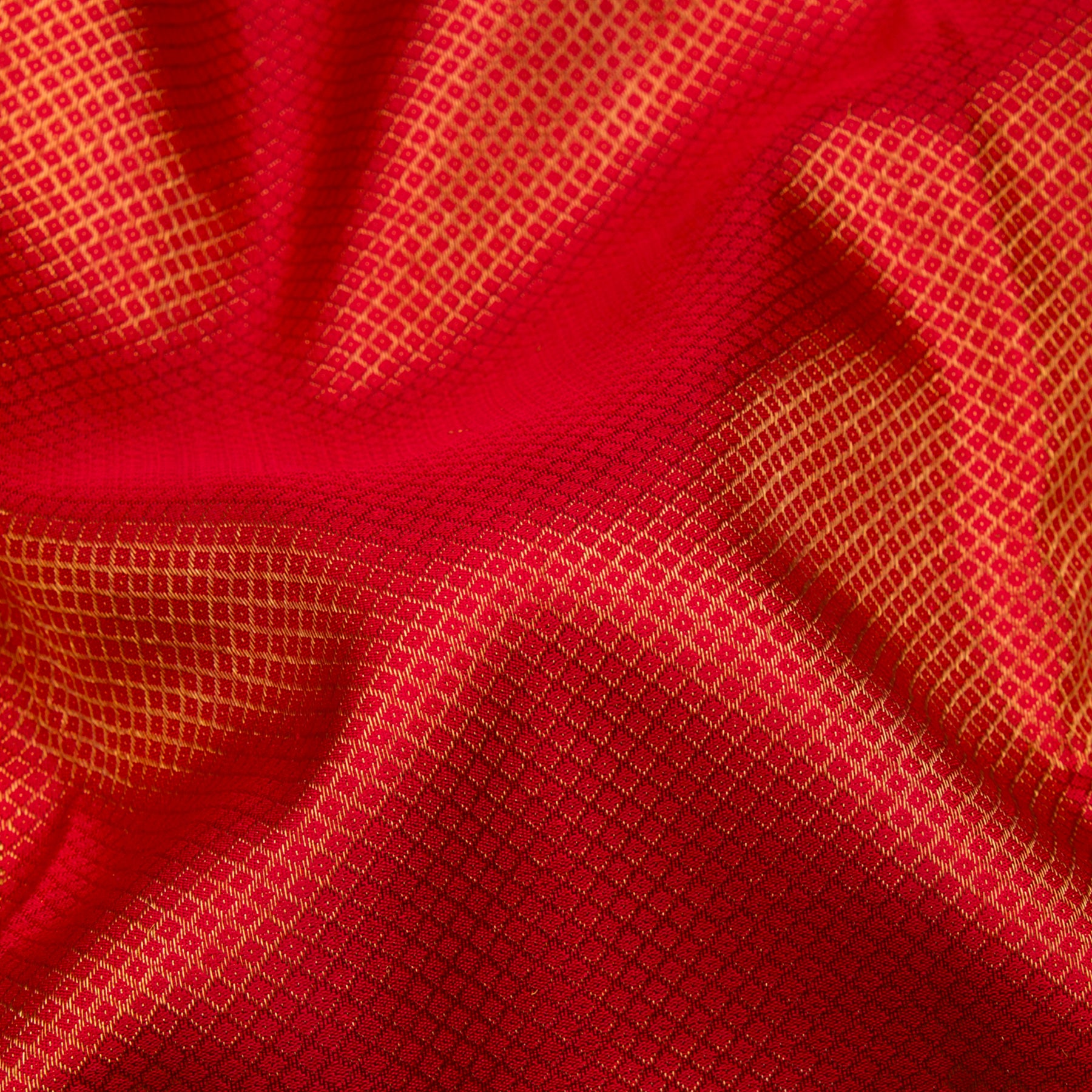 Kanakavalli Kanjivaram Silk Sari 22-110-HS001-09545 - Fabric View