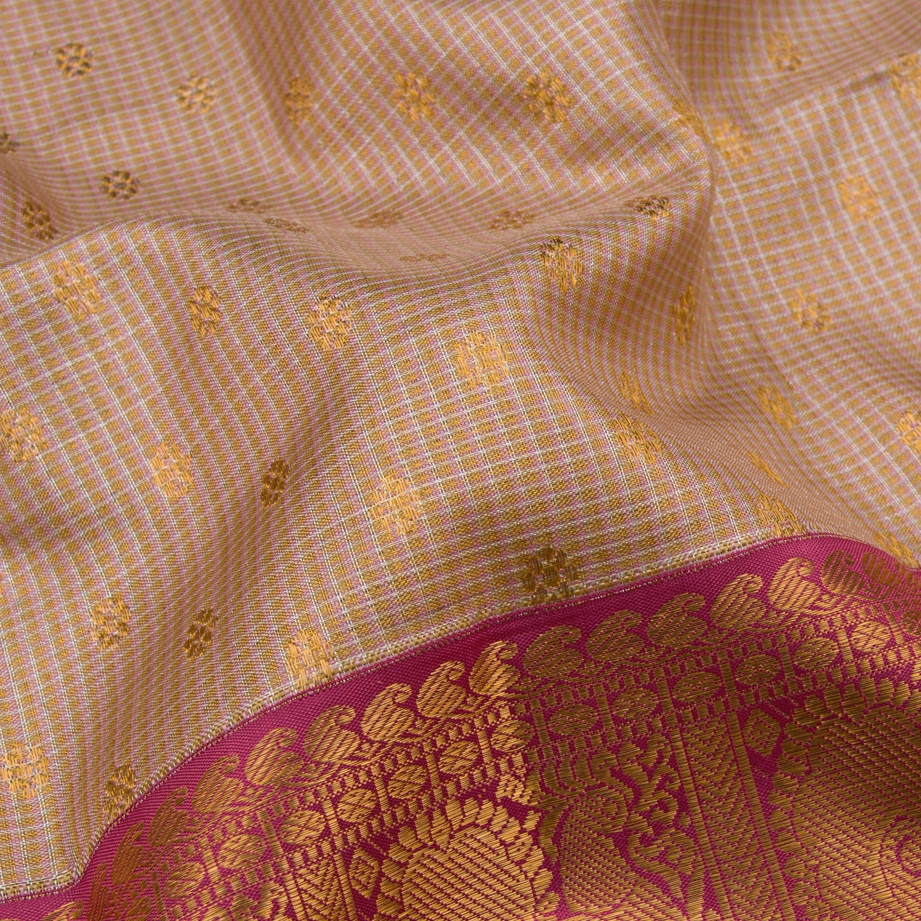 Kanakavalli Kanjivaram Silk Sari 22-110-HS001-12147 - Fabric View