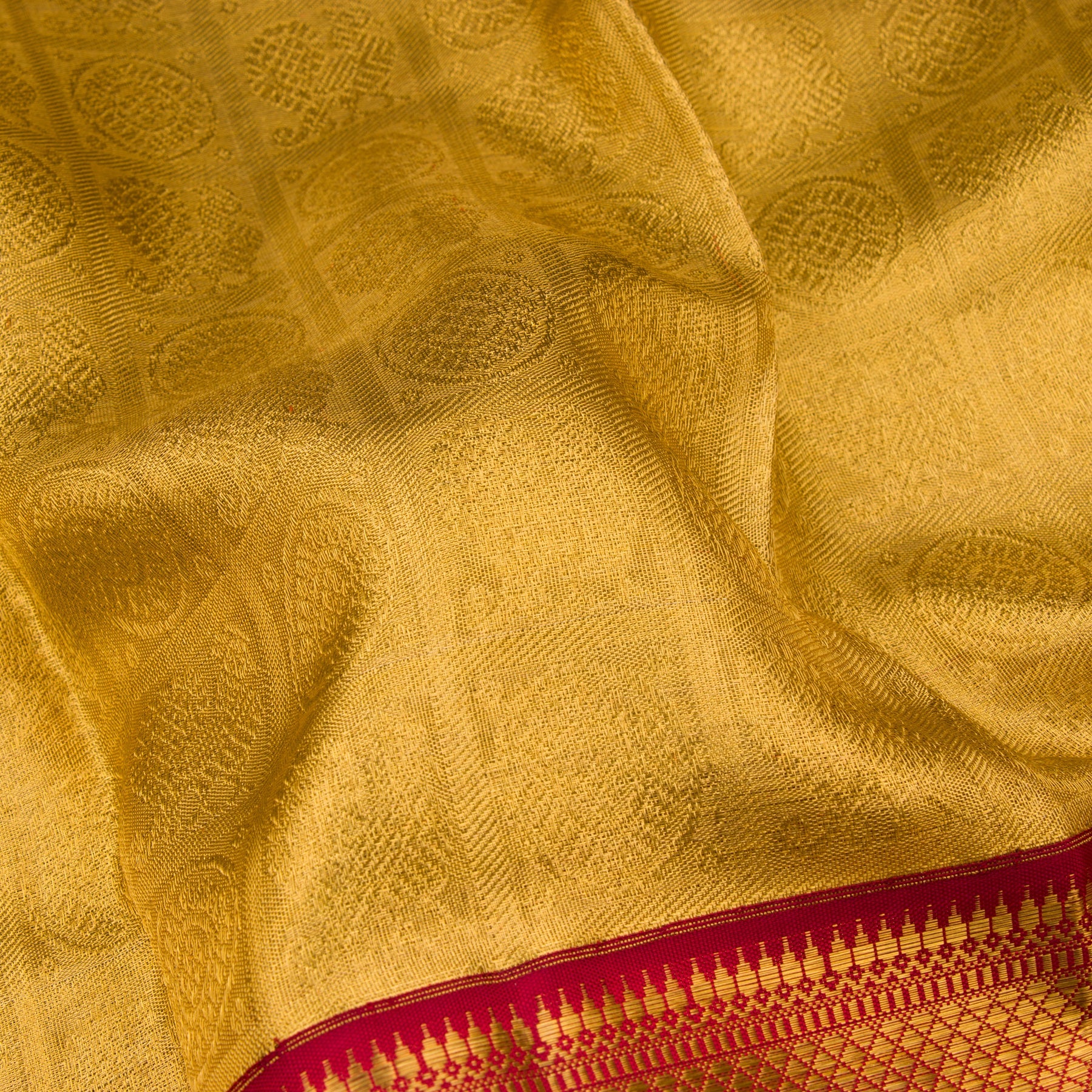 Kanakavalli Kanjivaram Silk Sari 22-110-HS001-12473 - Fabric View