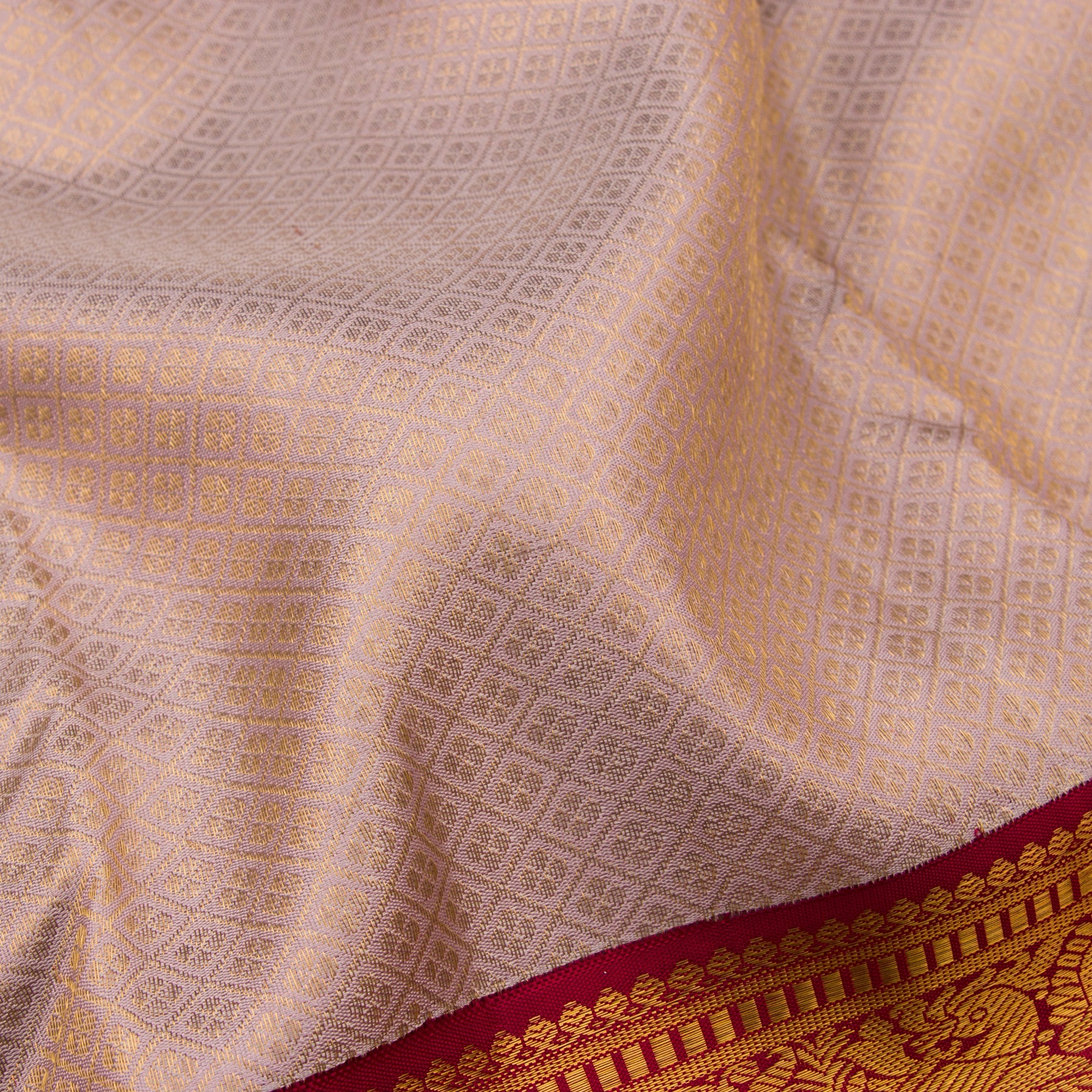 Kanakavalli Kanjivaram Silk Sari 22-110-HS001-12478 - Fabric View