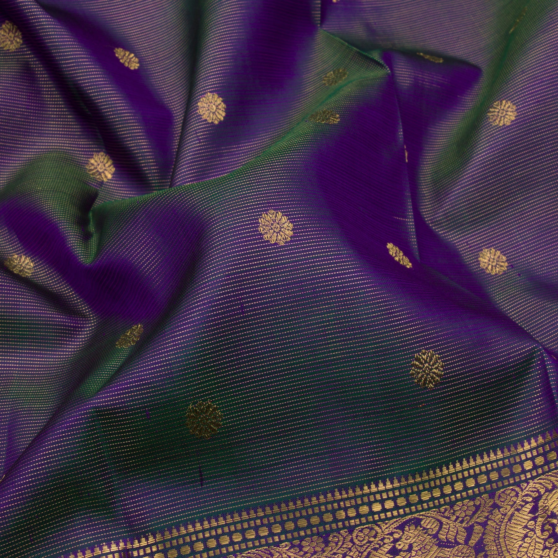 Kanakavalli Kanjivaram Silk Sari 22-110-HS001-12537 - Fabric View