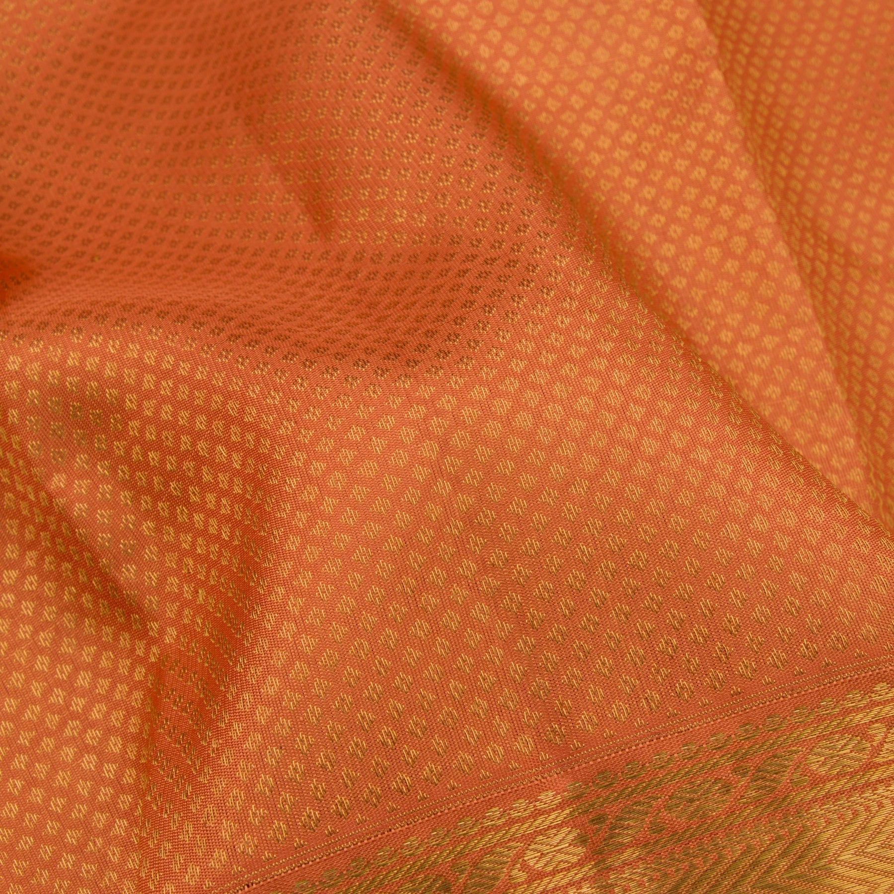 Kanakavalli Kanjivaram Silk Sari 22-110-HS001-12572 - Fabric View