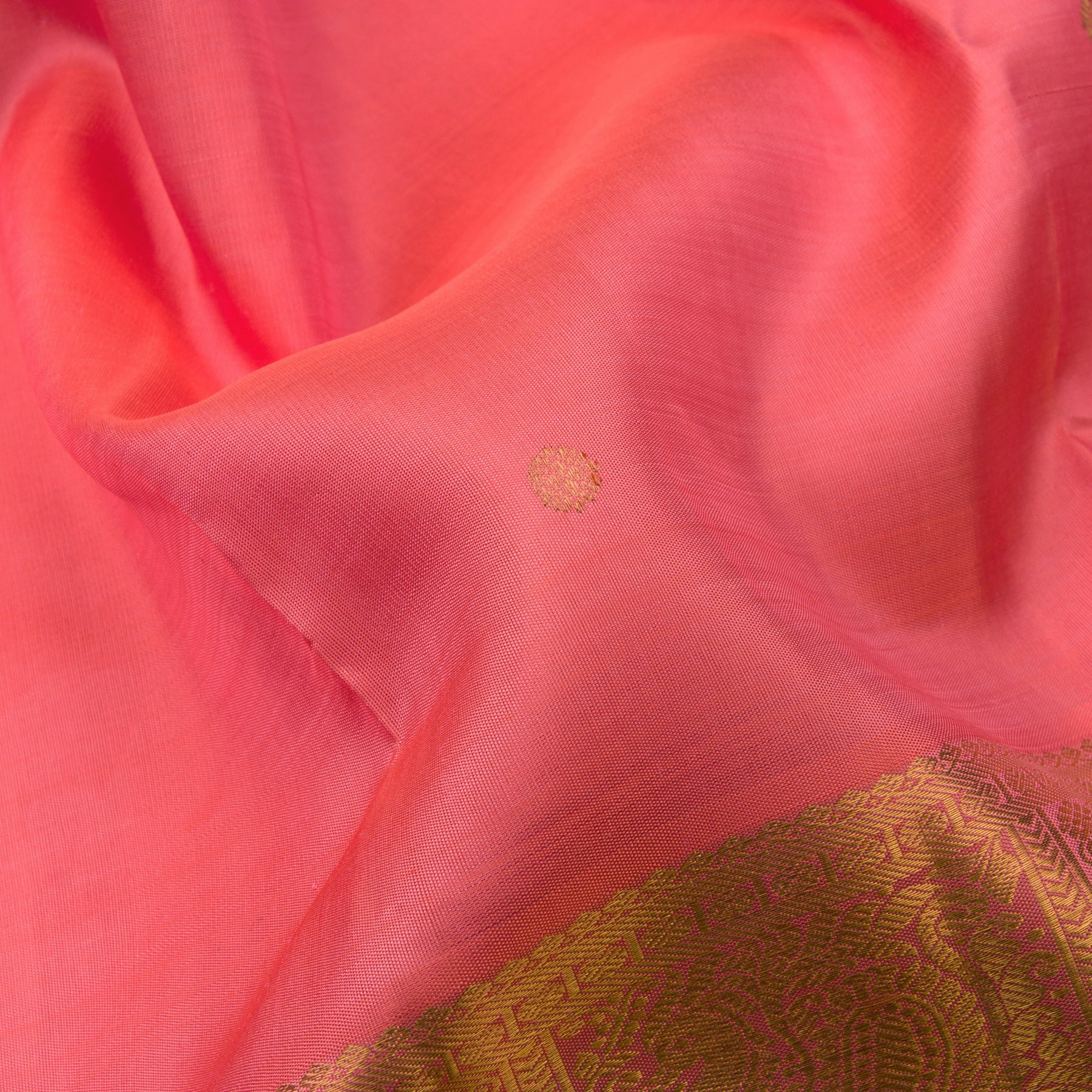 Kanakavalli Kanjivaram Silk Sari 22-110-HS001-12605 - Fabric View