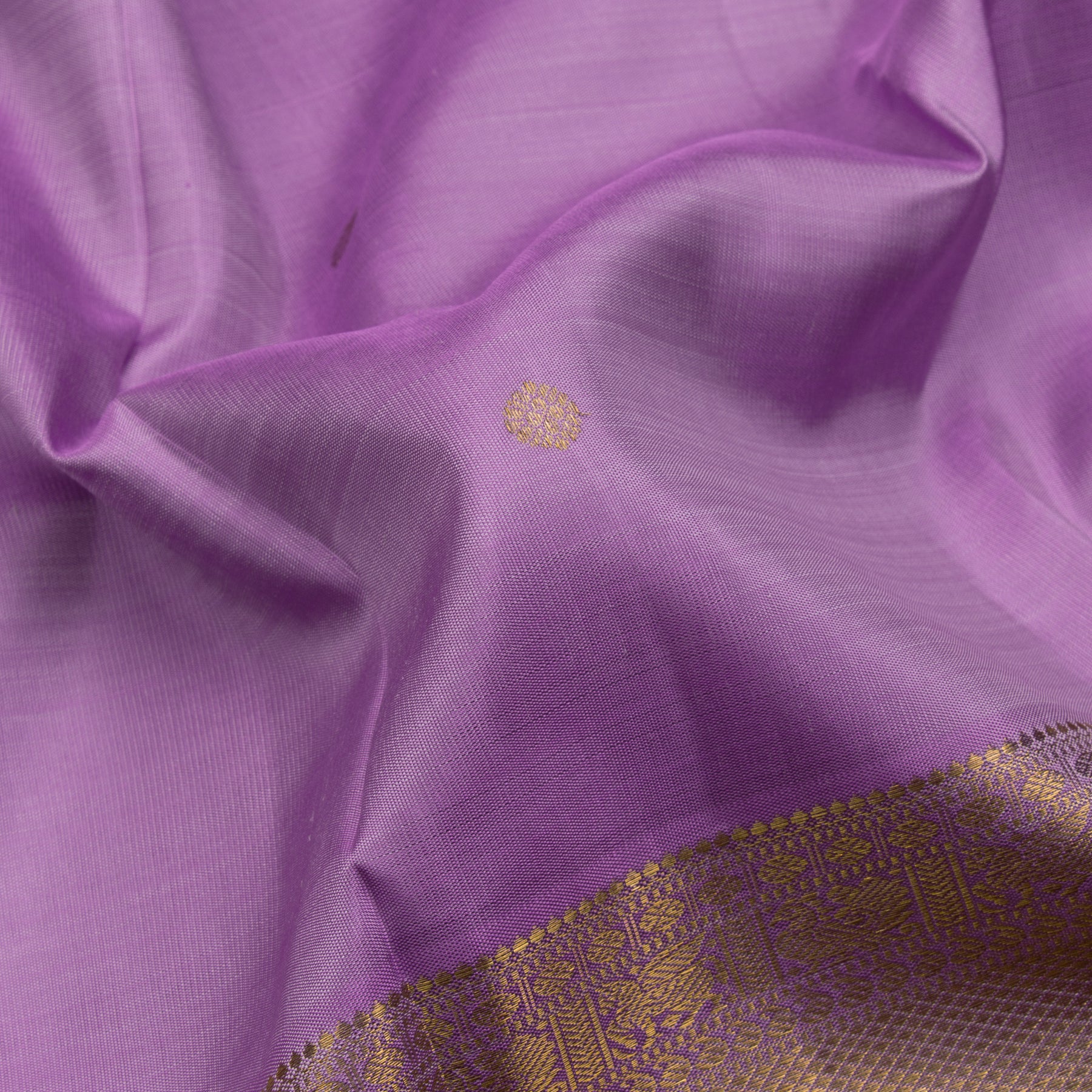 Kanakavalli Kanjivaram Silk Sari 22-110-HS001-13589 - Fabric View
