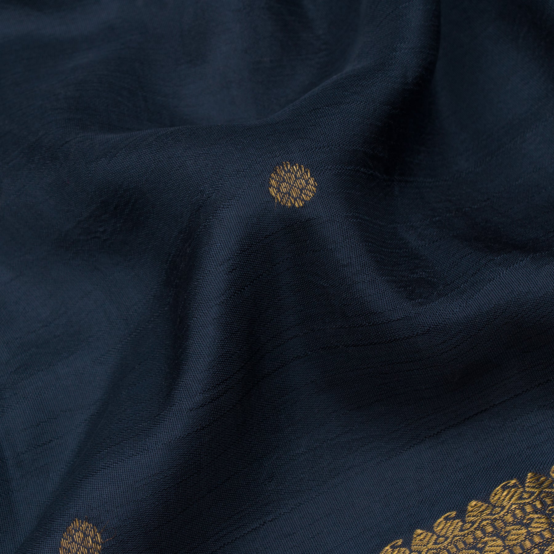 Kanakavalli Kanjivaram Silk Sari 22-110-HS001-14688 - Fabric View