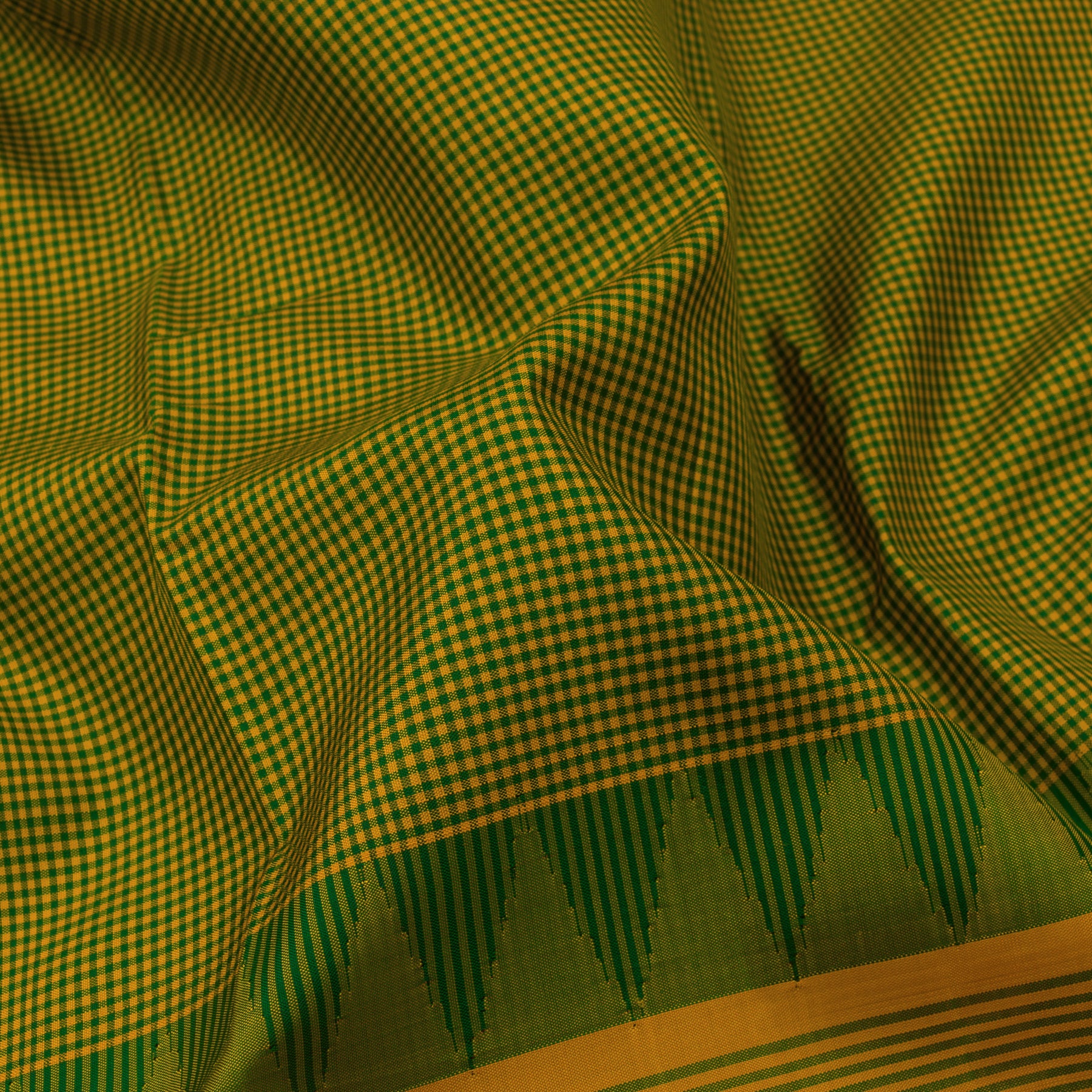 Kanakavalli Kanjivaram Silk Sari 22-430-HS001-07881 - Fabric View
