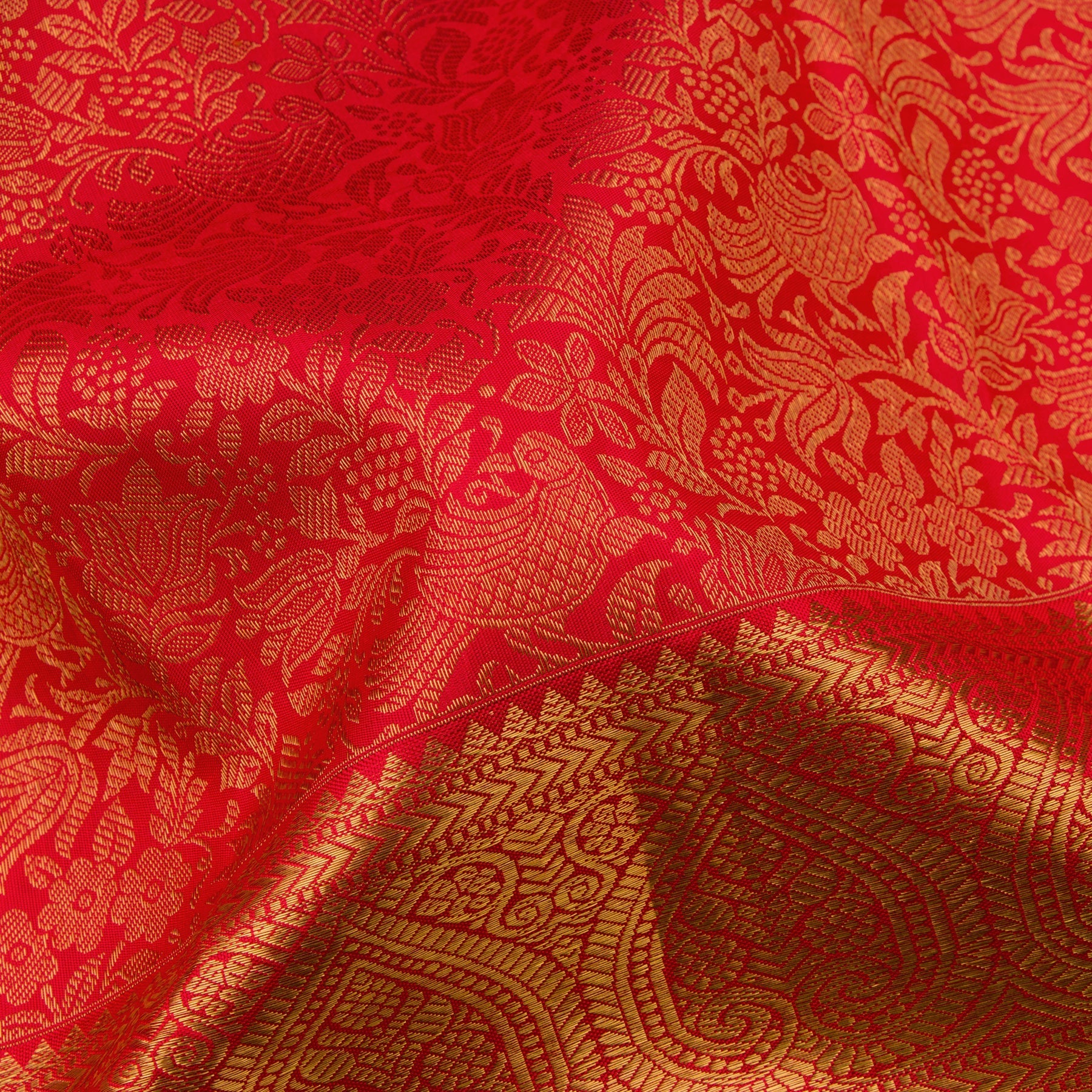 Kanakavalli Kanjivaram Silk Sari 22-595-HS001-00108 - Fabric View
