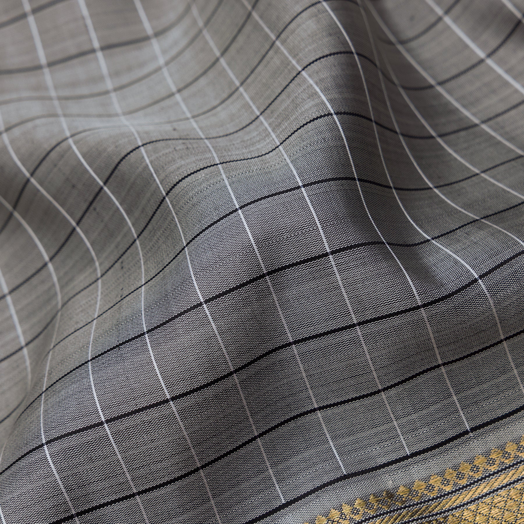 Kanakavalli Kanjivaram Silk Sari 22-595-HS001-05060 - Fabric View