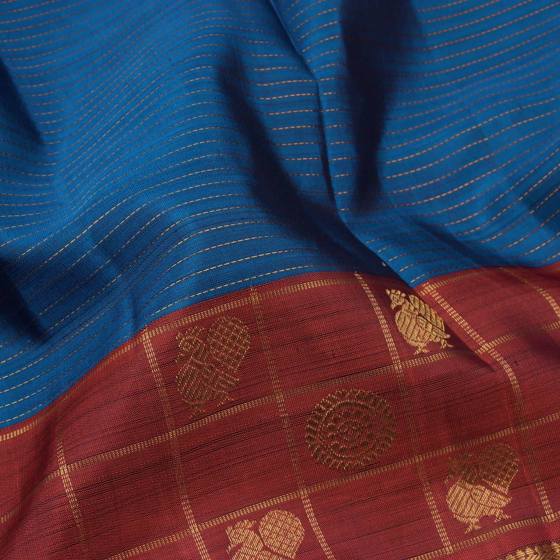Kanakavalli Kanjivaram Silk Sari 22-595-HS001-10243 - Fabric View