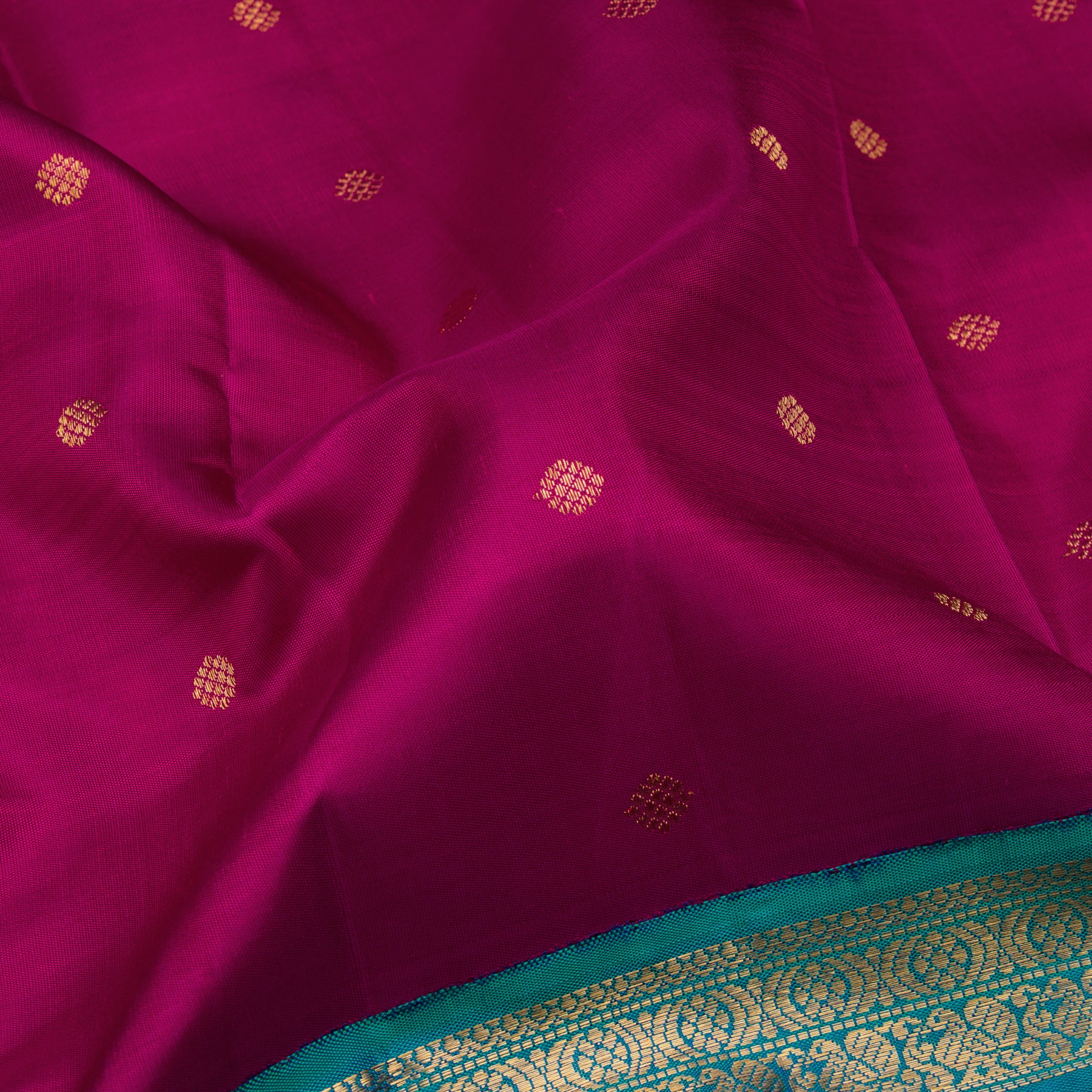 Kanakavalli Kanjivaram Silk Sari 22-595-HS001-10929 - Fabric View