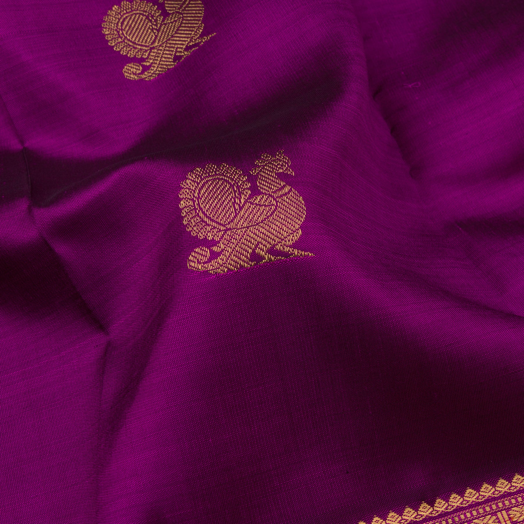 Kanakavalli Kanjivaram Silk Sari 22-595-HS001-13373 - Fabric View